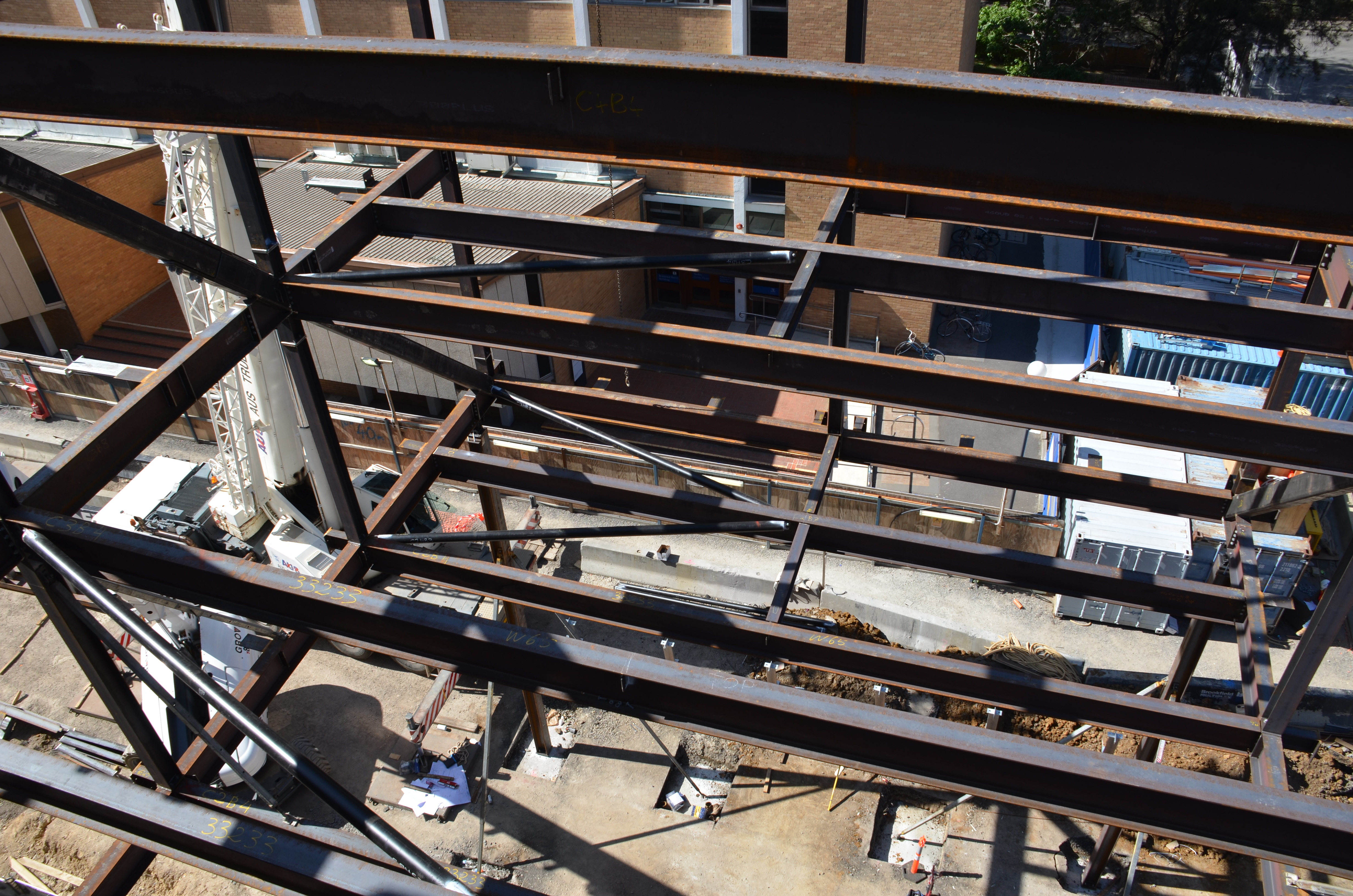 https://archive.abp.unimelb.edu.au/objects/images/Construction/Images/Structural steel/Cantilever/Erection/DSC_4361.JPG https://archive.abp.unimelb.edu.au/objects/images/Construction/Images/Structural steel/Cantilever/Erection/DSC_4361.JPG