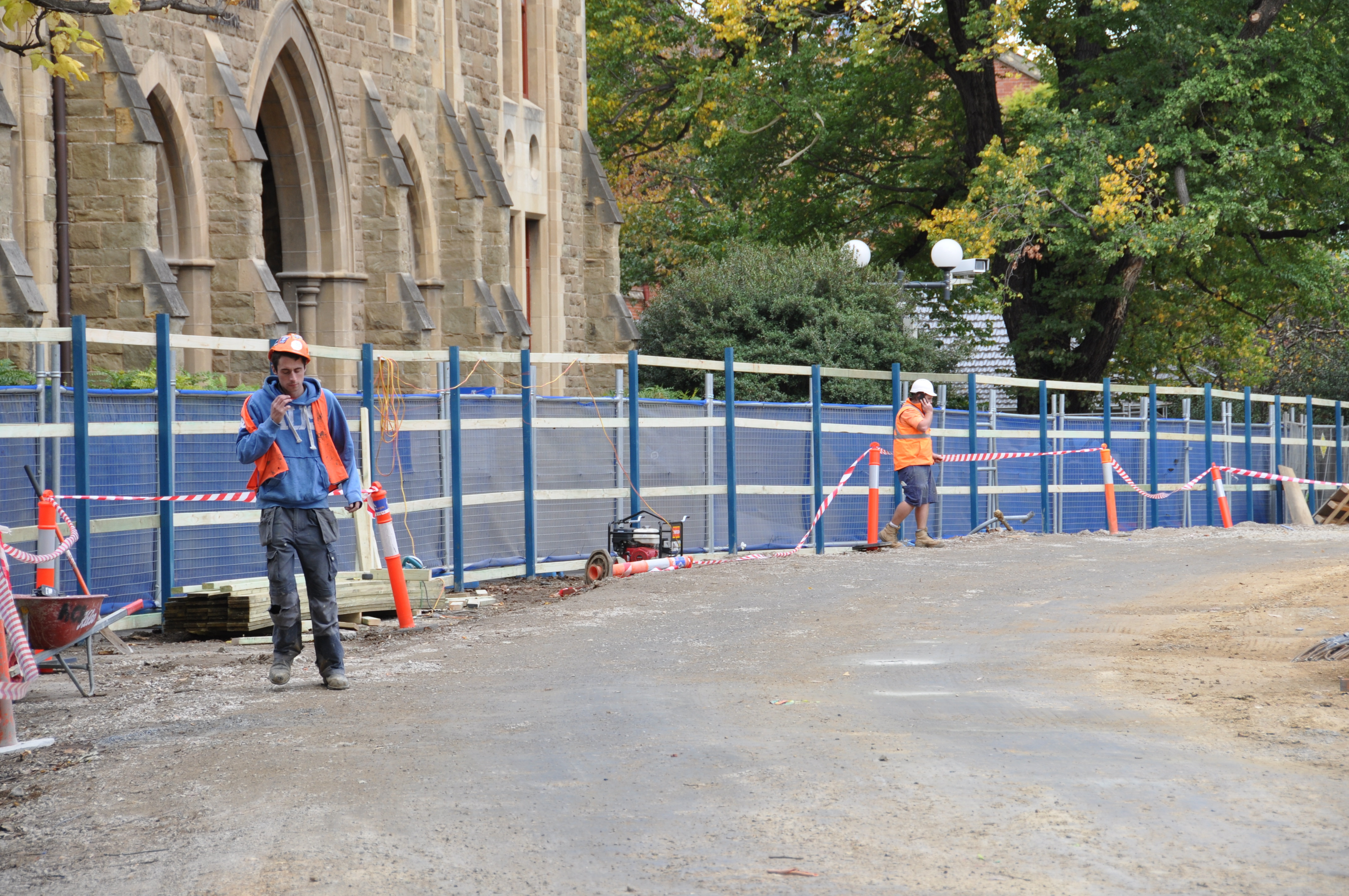 https://archive.abp.unimelb.edu.au/objects/images/Construction/Images/Site facilities/Additional site sheds & fences/DSC_0132.JPG