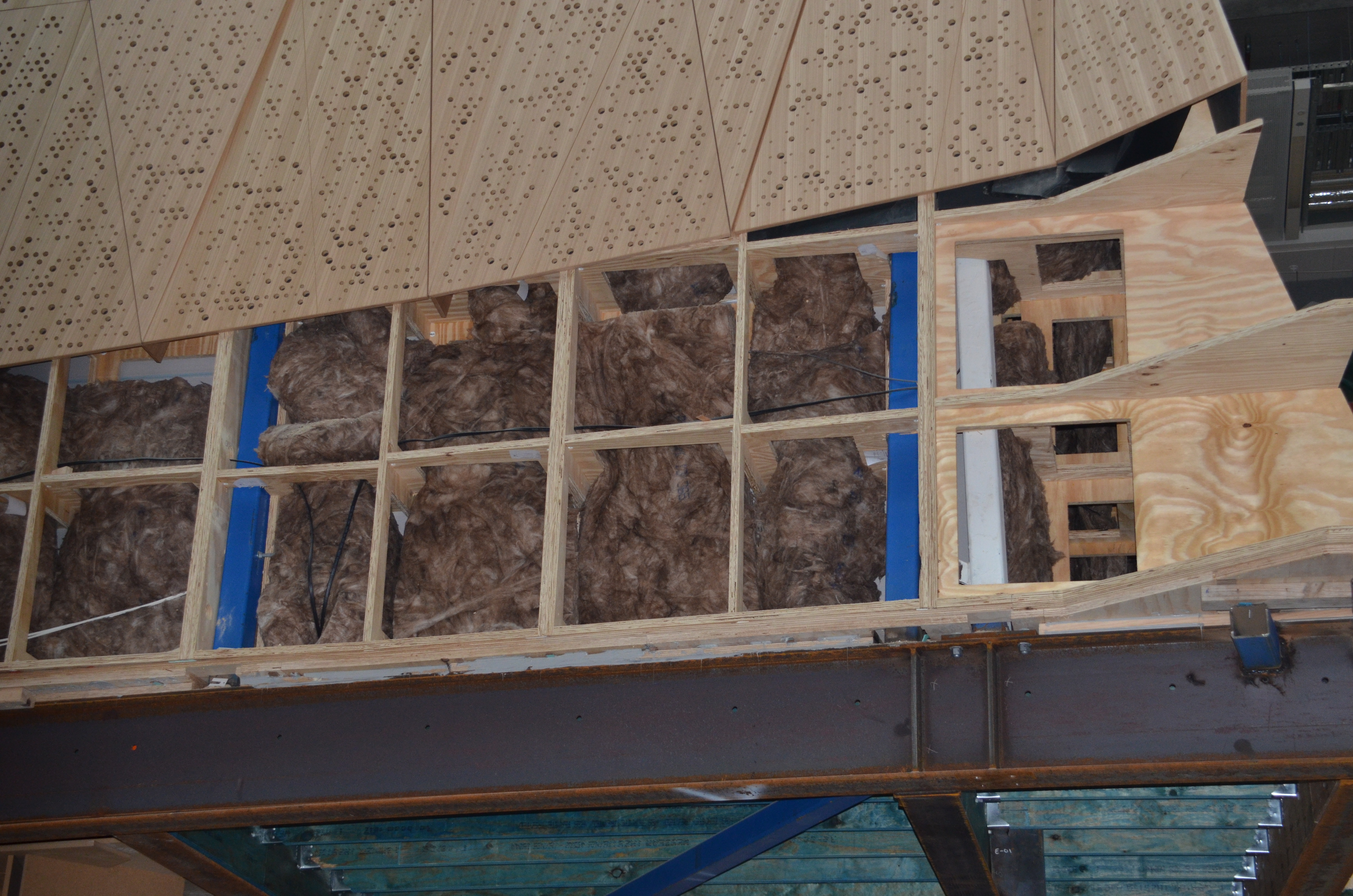 https://archive.abp.unimelb.edu.au/objects/images/Construction/Images/Hanging studio/External wall cladding/DSC_8352.JPG https://archive.abp.unimelb.edu.au/objects/images/Construction/Images/Hanging studio/External wall cladding/DSC_8352.JPG