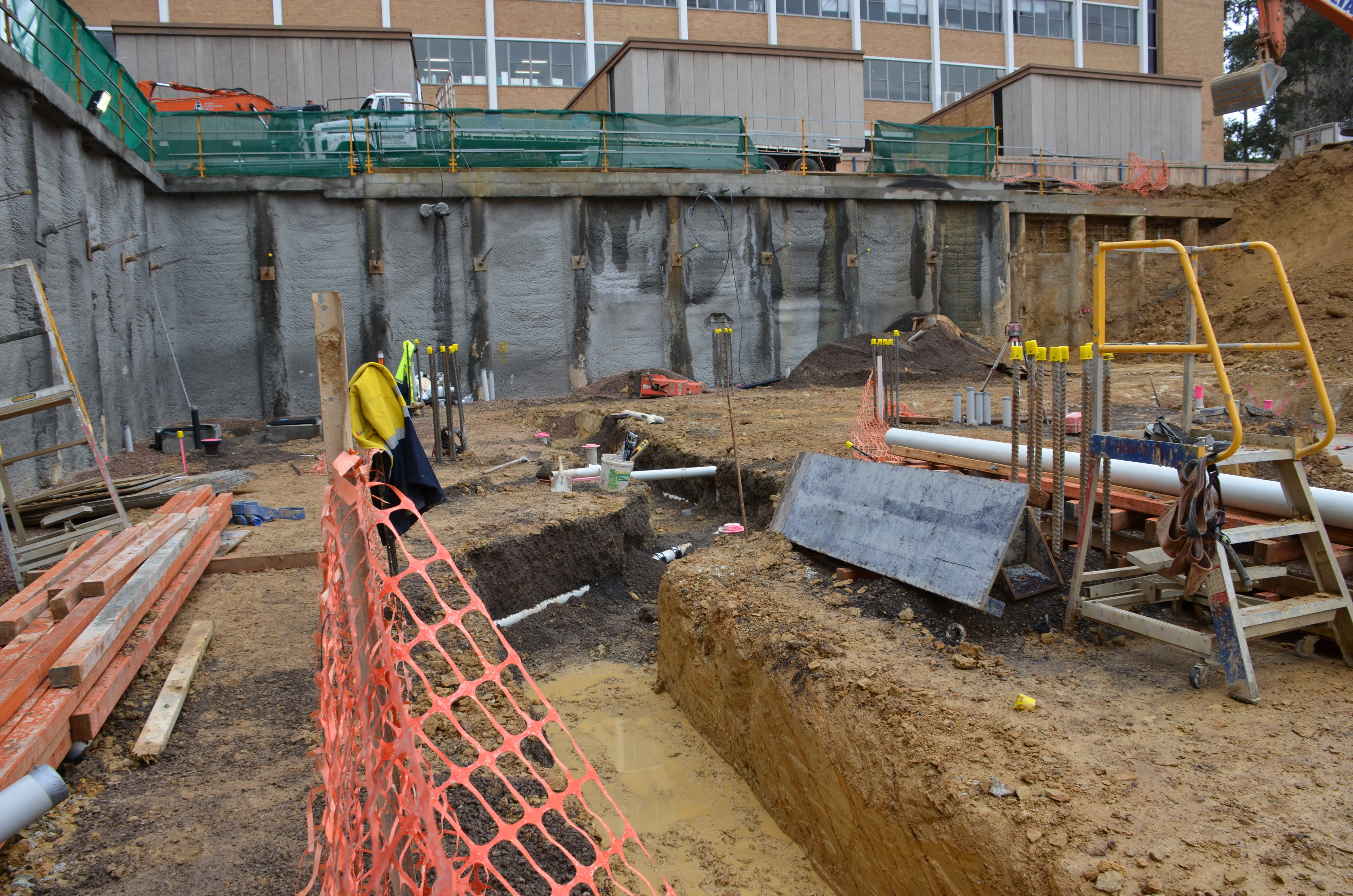 https://archive.abp.unimelb.edu.au/objects/images/Construction/Images/Basement/Underground ductwork/DSC_0766.JPG