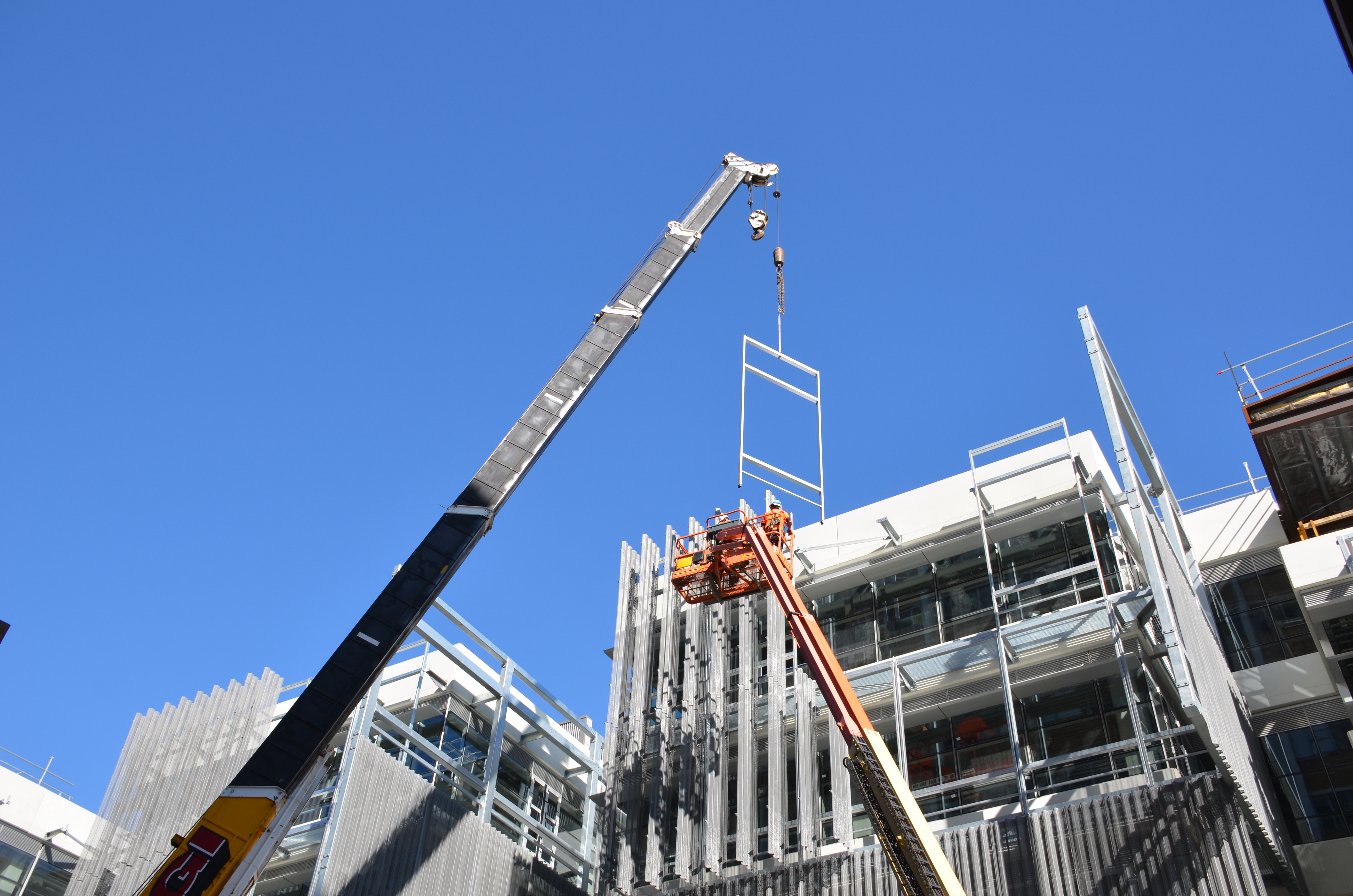 https://archive.abp.unimelb.edu.au/objects/images/Construction/Images/Facades/Zinc screens & access platforms/Zinc screens and frames/DSC_6573.JPG https://archive.abp.unimelb.edu.au/objects/images/Construction/Images/Facades/Zinc screens & access platforms/Zinc screens and frames/DSC_6573.JPG