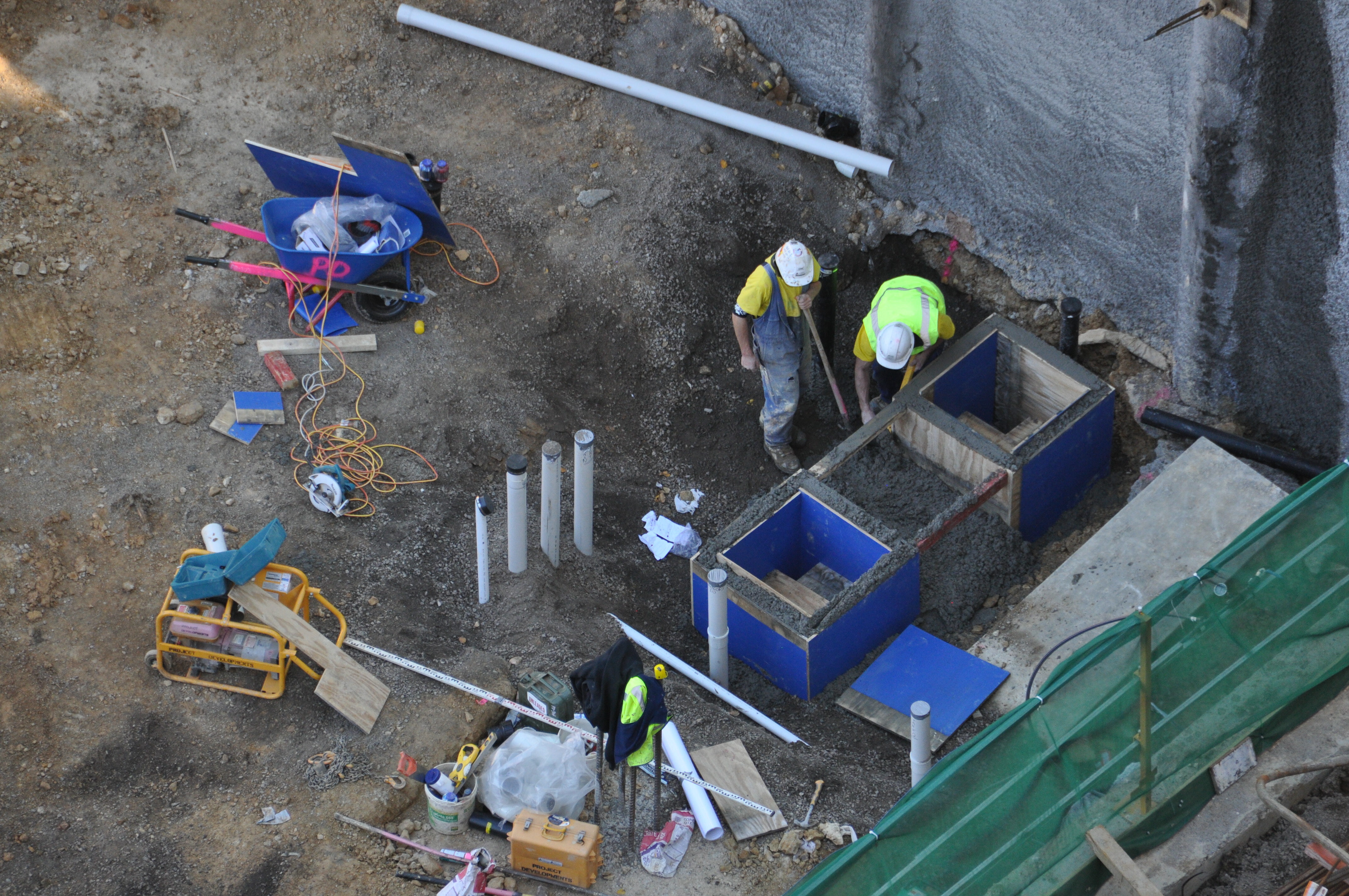 https://archive.abp.unimelb.edu.au/objects/images/Construction/Images/Basement/Pits and drains/DSC_0330.JPG https://archive.abp.unimelb.edu.au/objects/images/Construction/Images/Basement/Pits and drains/DSC_0330.JPG
