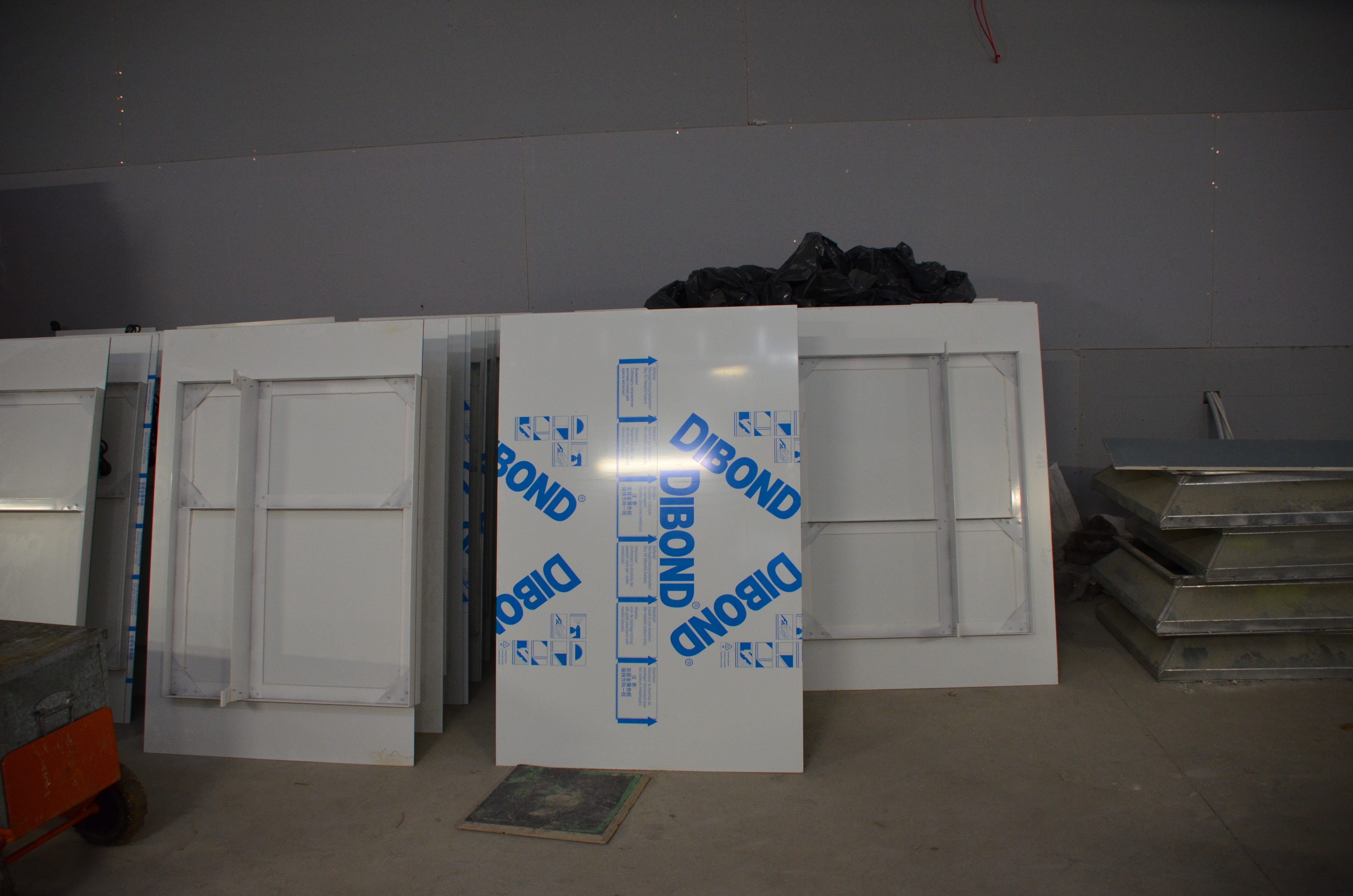 https://archive.abp.unimelb.edu.au/objects/images/Construction/Images/Ceilings/Large lecture theatre/DSC_5488.JPG