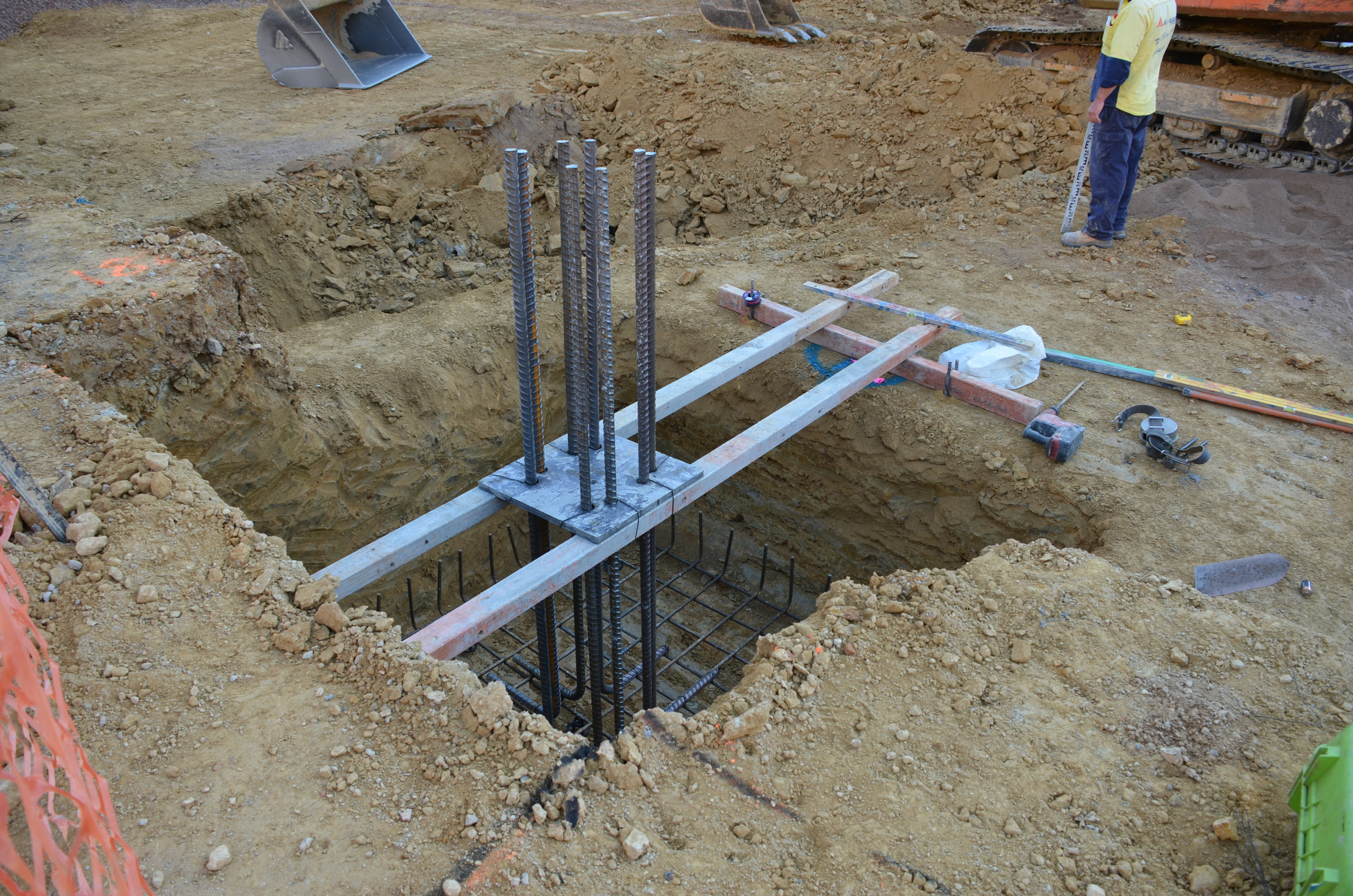 https://archive.abp.unimelb.edu.au/objects/images/Construction/Images/Pad footings & raft footings/DSC_0548.JPG https://archive.abp.unimelb.edu.au/objects/images/Construction/Images/Pad footings & raft footings/DSC_0548.JPG