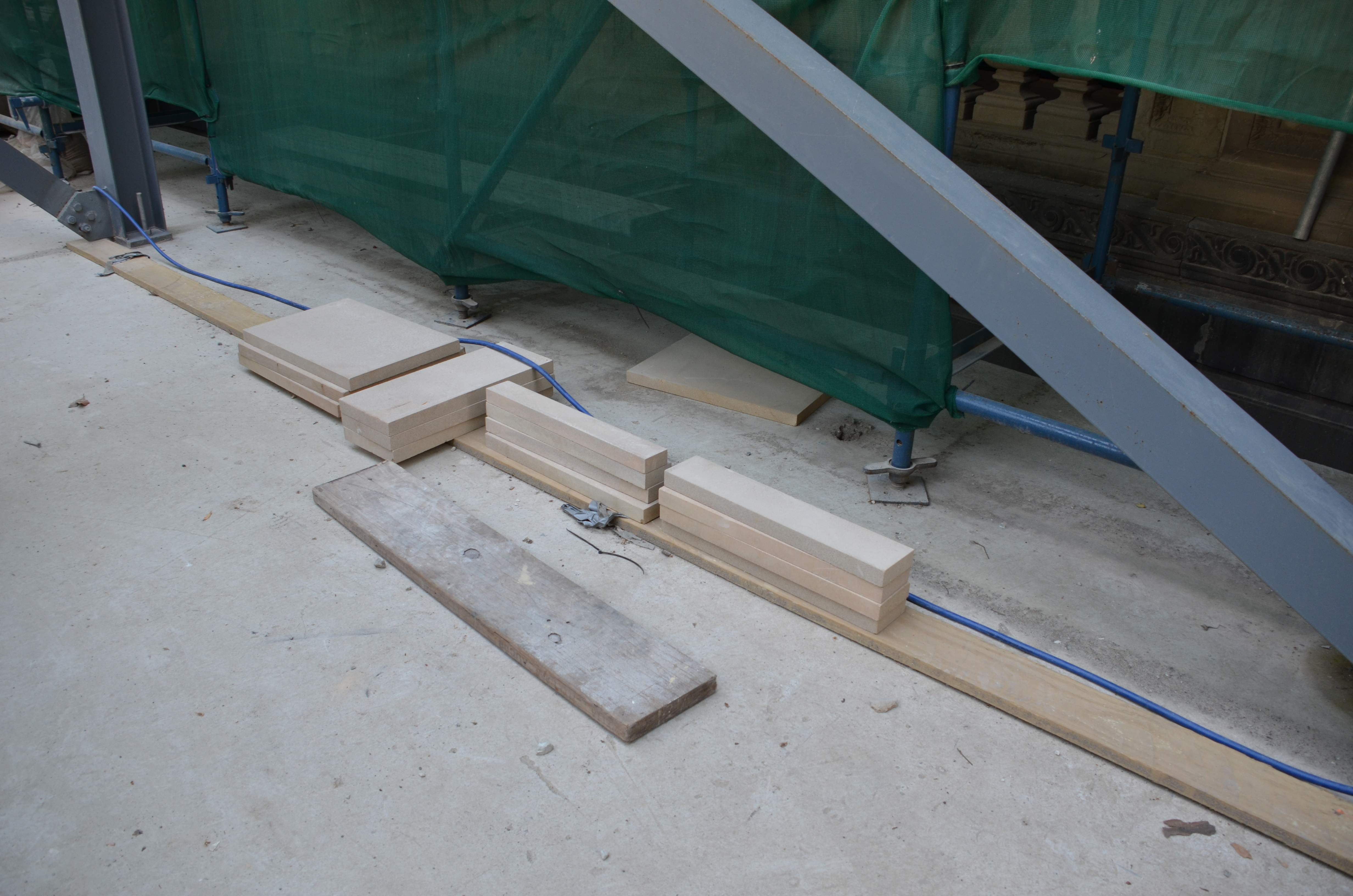 https://archive.abp.unimelb.edu.au/objects/images/Construction/Images/Facades/Joseph Reed/Restoration during BM construction/DSC_4499.JPG