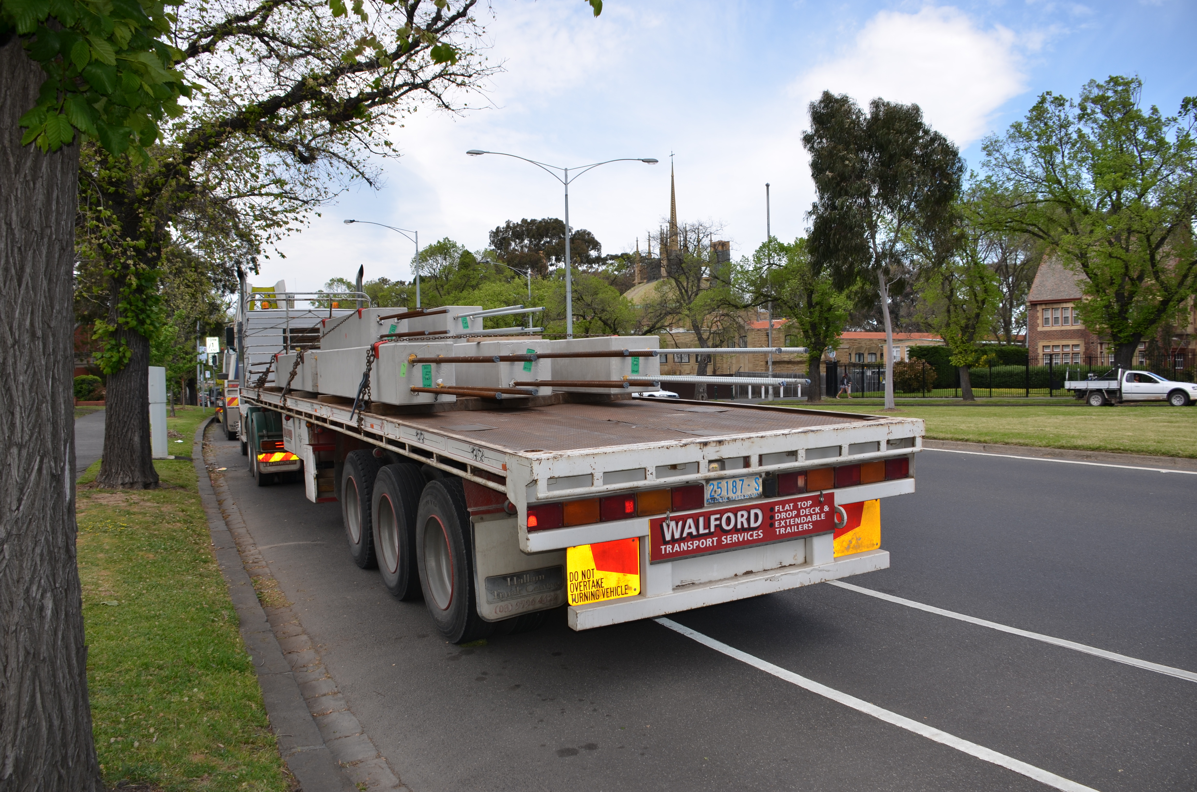 https://archive.abp.unimelb.edu.au/objects/images/Construction/Images/Precast structural concrete walls and columns/Levesl 2-5/DSC_2594.JPG https://archive.abp.unimelb.edu.au/objects/images/Construction/Images/Precast structural concrete walls and columns/Levesl 2-5/DSC_2594.JPG