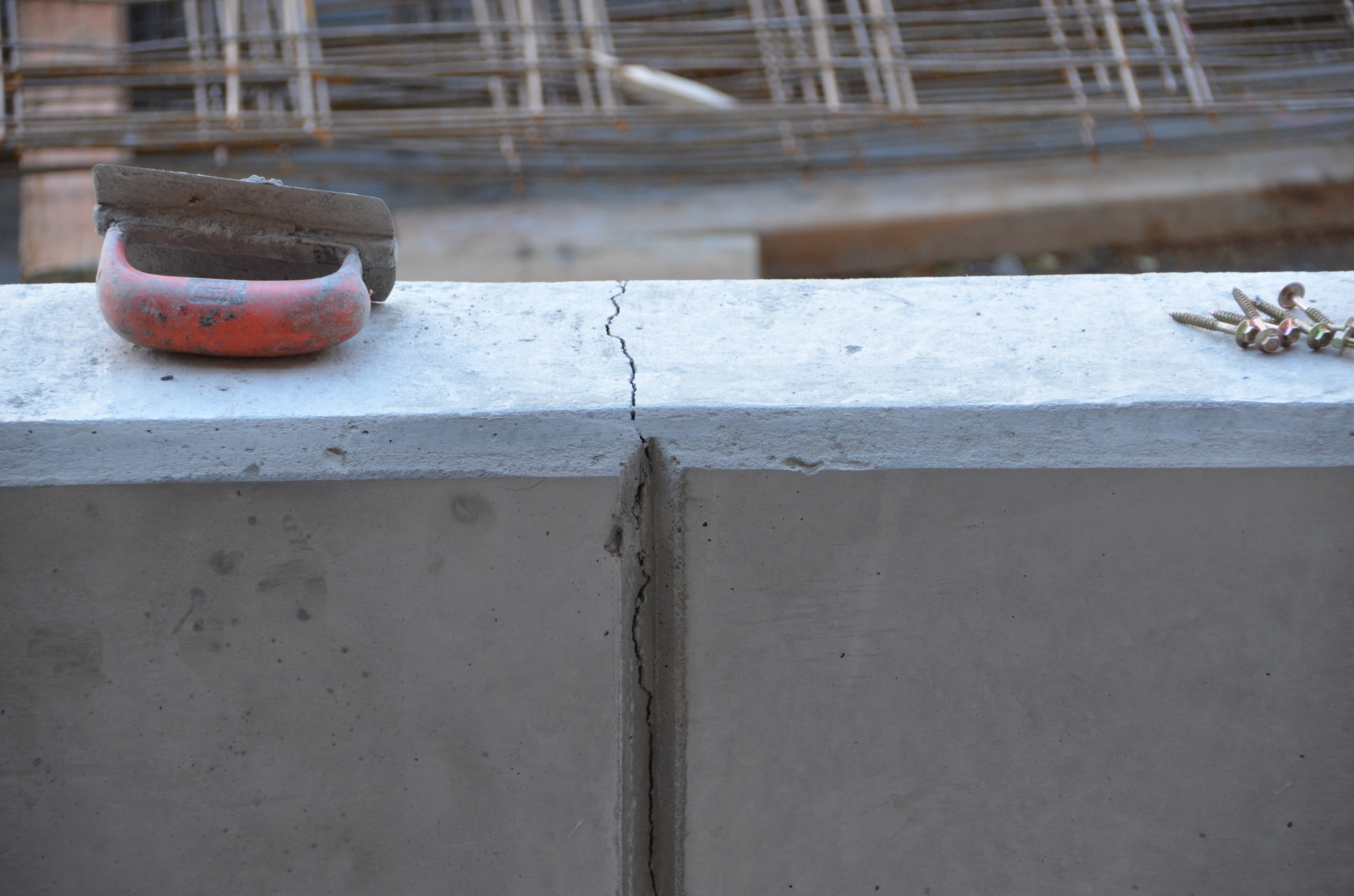 https://archive.abp.unimelb.edu.au/objects/images/Construction/Images/Concrete suspended slabs and beams/Wishbone beams library/DSC_2486.JPG