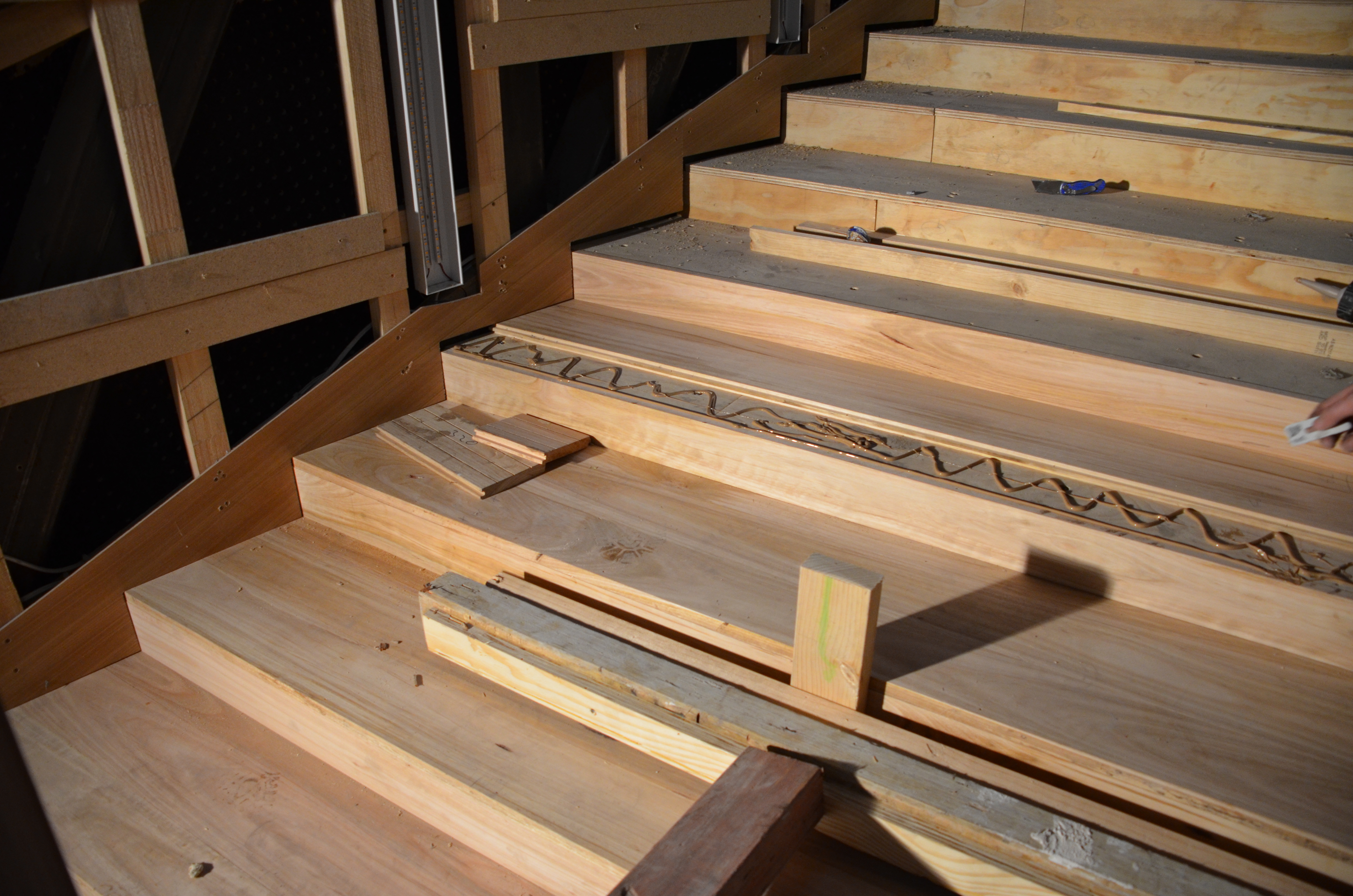 https://archive.abp.unimelb.edu.au/objects/images/Construction/Images/Stair finishes & linings/Y stairs/DSC_7720.JPG