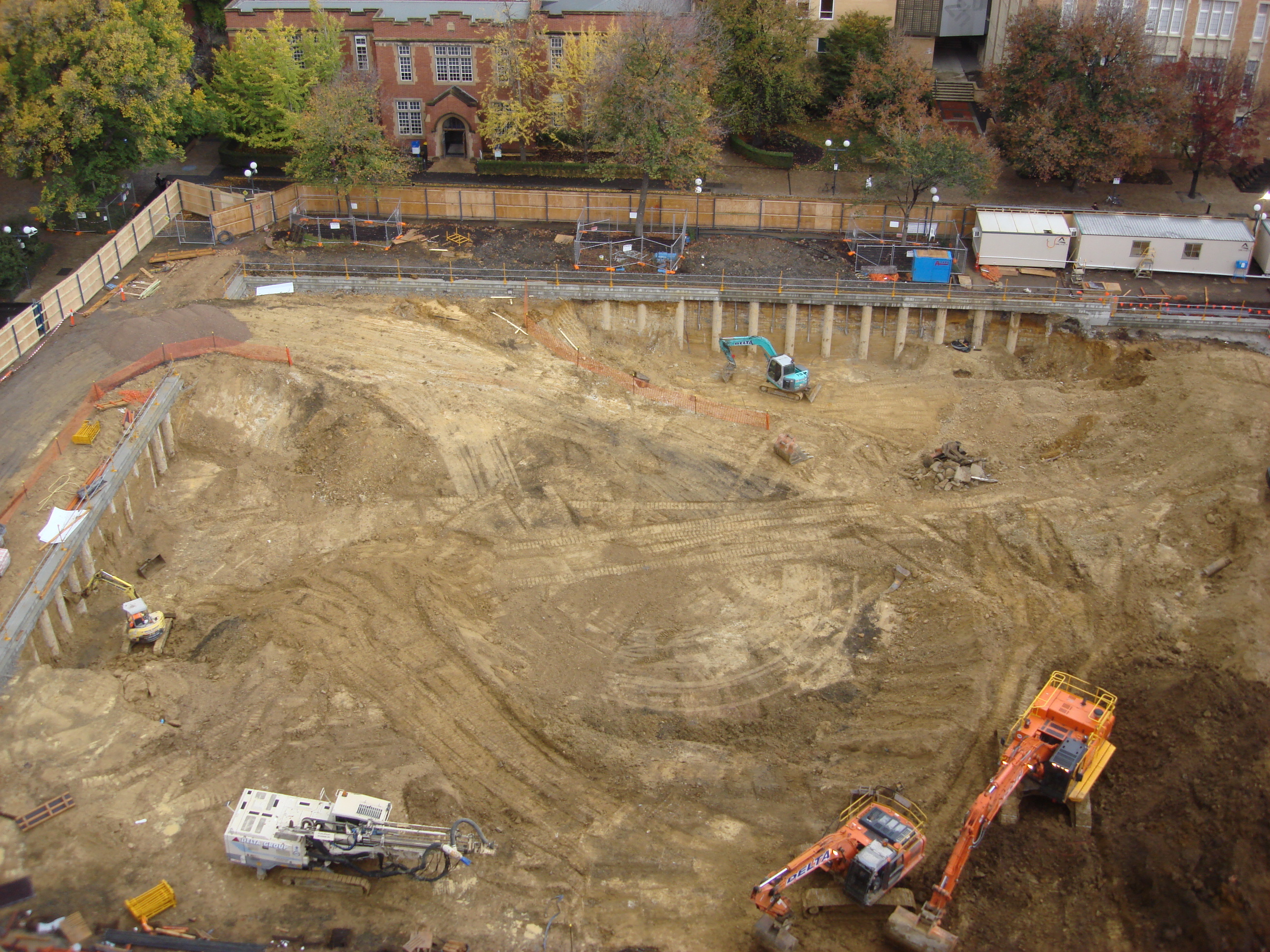 https://archive.abp.unimelb.edu.au/objects/images/Construction/Images/Aerial/DSC_0181E.JPG https://archive.abp.unimelb.edu.au/objects/images/Construction/Images/Aerial/DSC_0181E.JPG