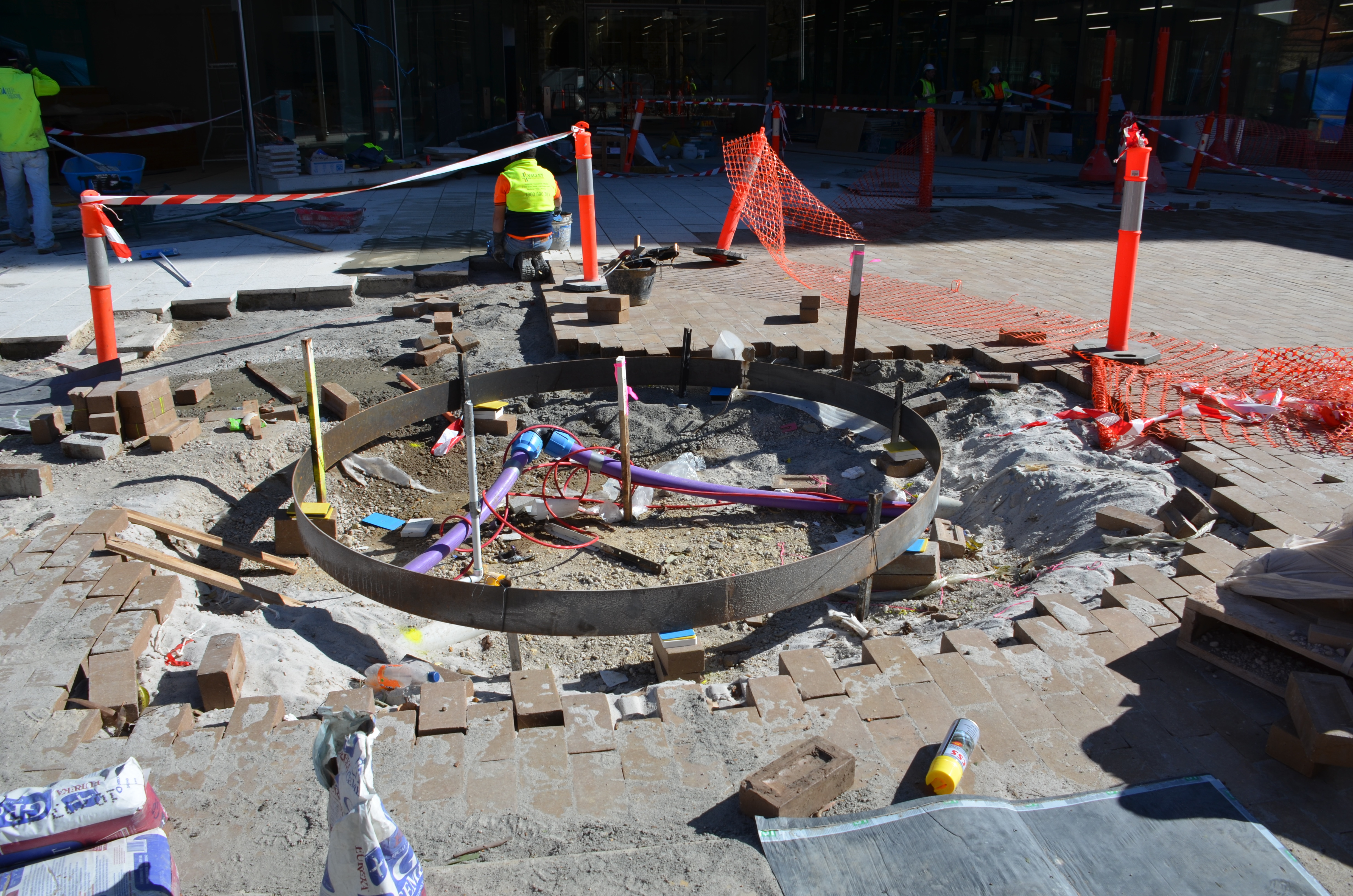 https://archive.abp.unimelb.edu.au/objects/images/Construction/Images/External Works/Groundworks/DSC_9715.JPG https://archive.abp.unimelb.edu.au/objects/images/Construction/Images/External Works/Groundworks/DSC_9715.JPG