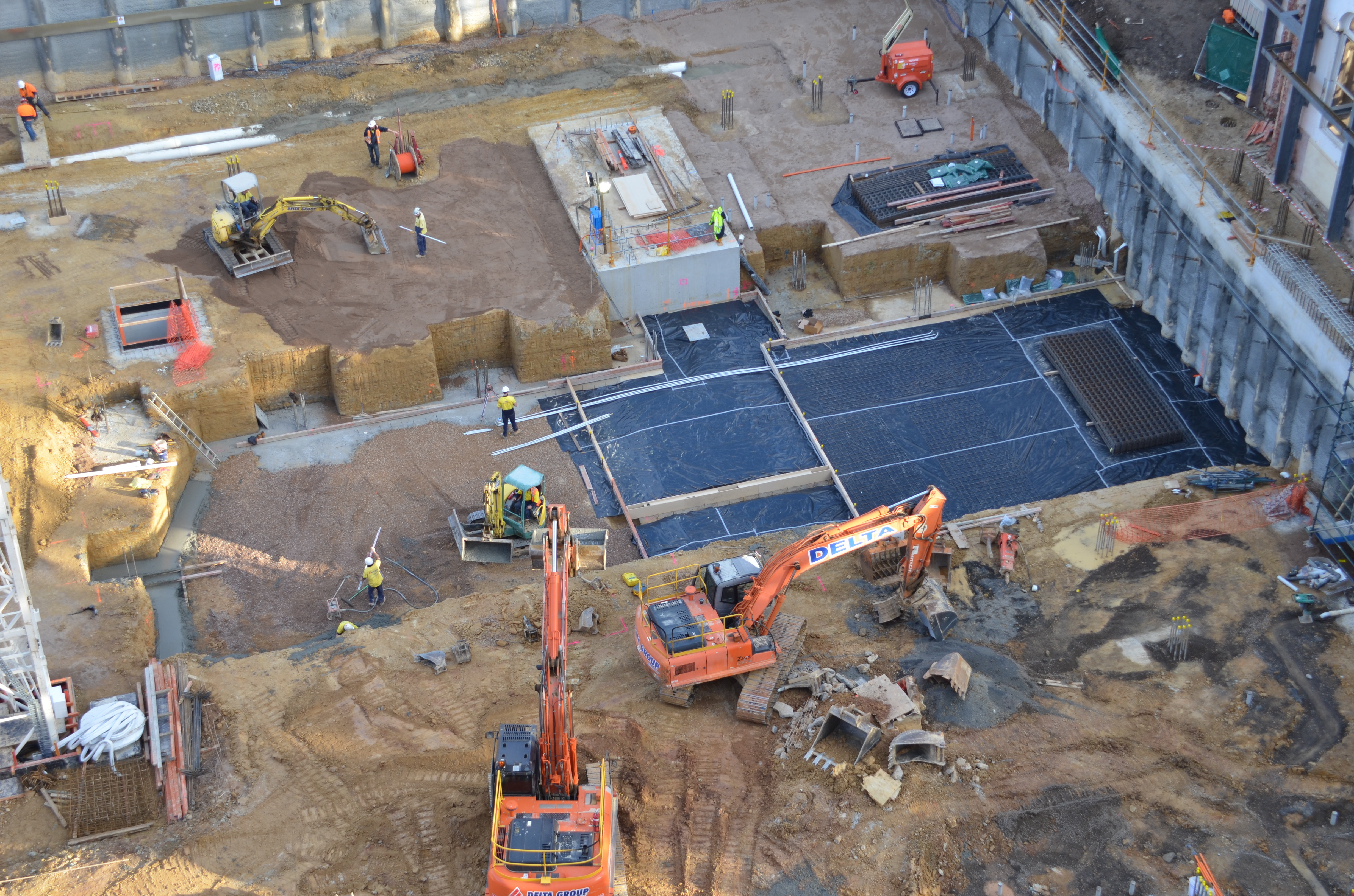 https://archive.abp.unimelb.edu.au/objects/images/Construction/Images/Basement/Underground ductwork/DSC_0657.JPG