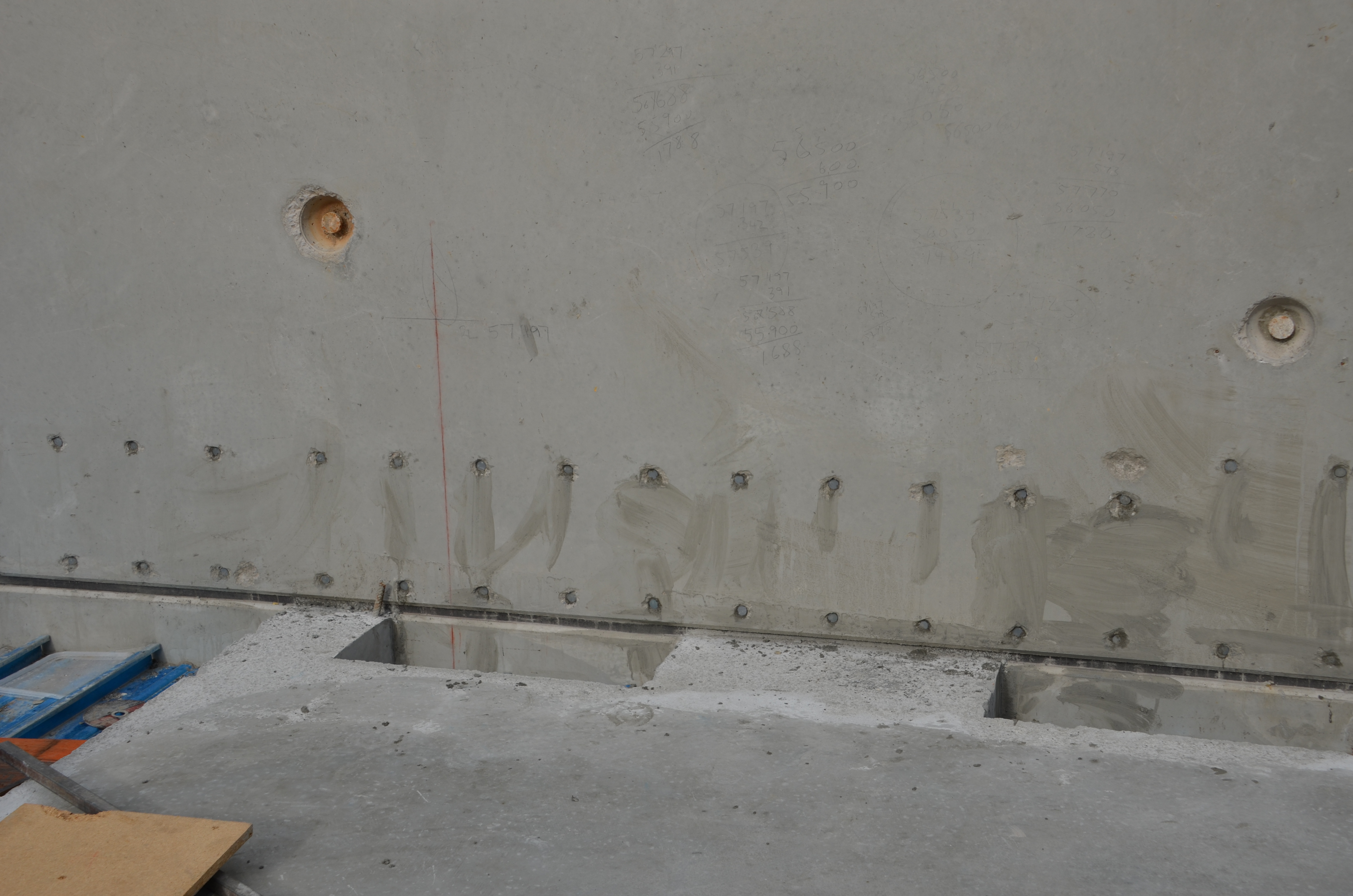 https://archive.abp.unimelb.edu.au/objects/images/Construction/Images/Precast structural concrete walls and columns/Levesl 2-5/DSC_2418.JPG https://archive.abp.unimelb.edu.au/objects/images/Construction/Images/Precast structural concrete walls and columns/Levesl 2-5/DSC_2418.JPG