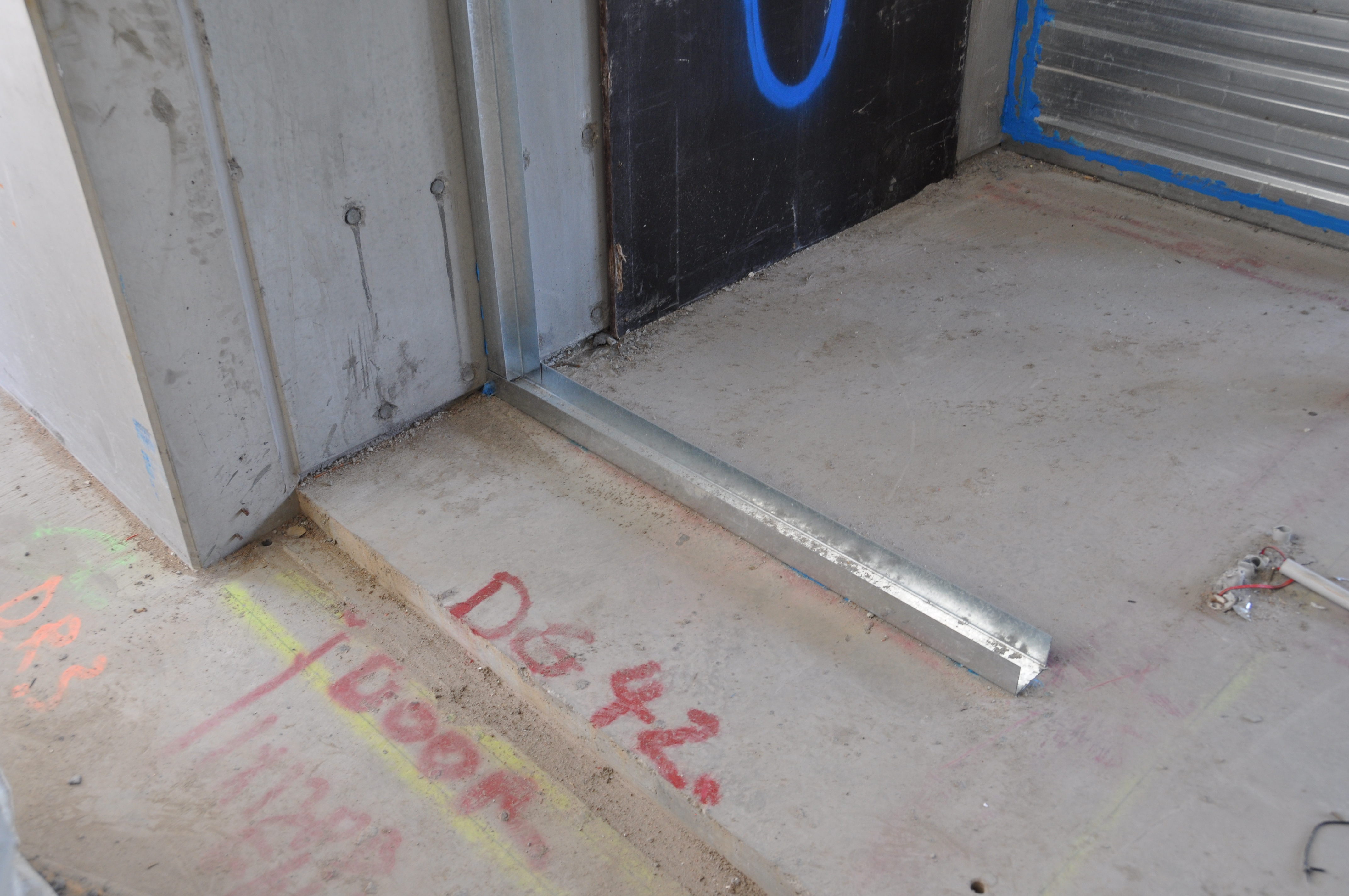 https://archive.abp.unimelb.edu.au/objects/images/Construction/Images/Walls/Riser shafts/DSC_4139.JPG