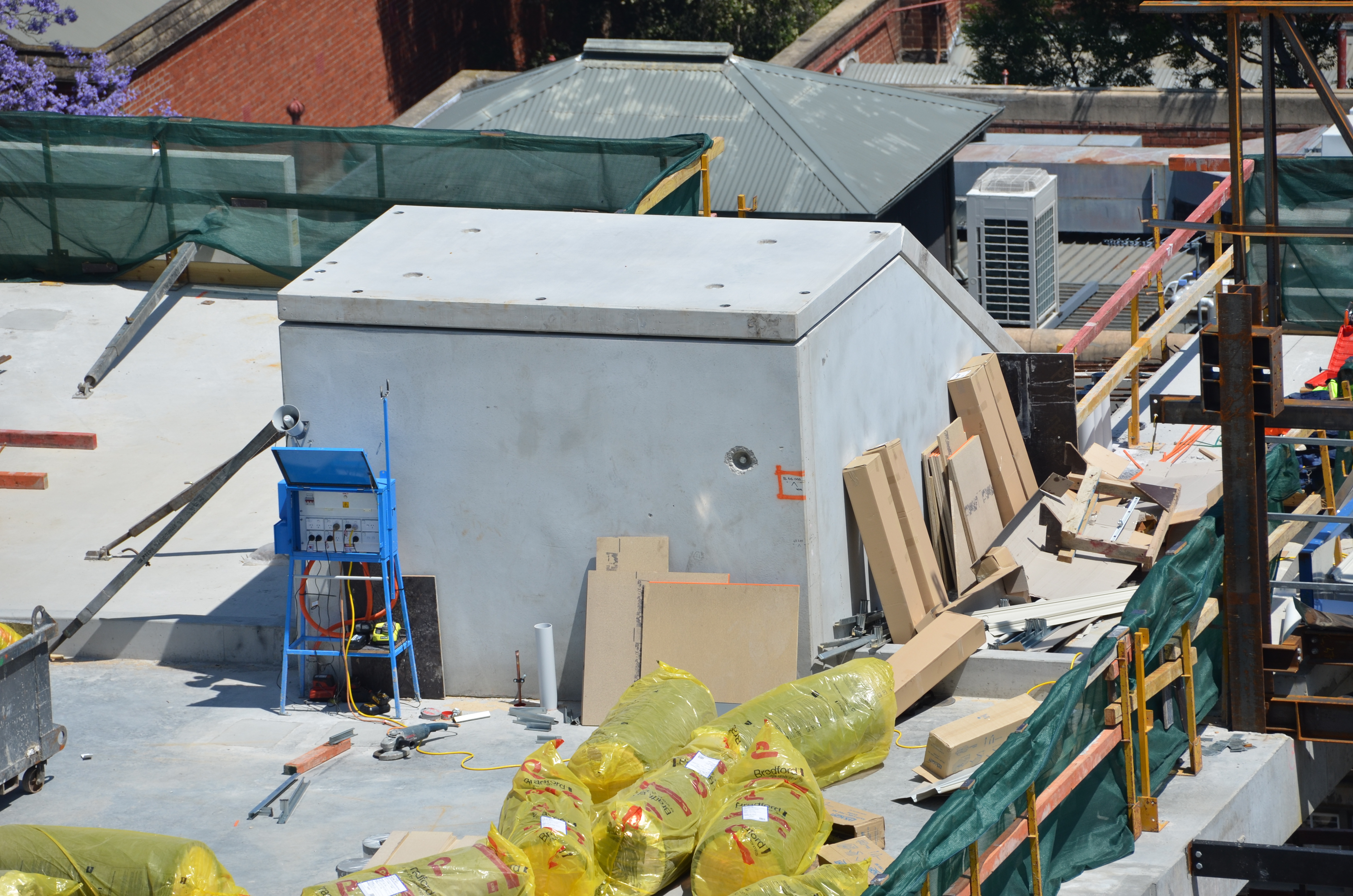 https://archive.abp.unimelb.edu.au/objects/images/Construction/Images/Precast structural concrete walls and columns/Levesl 2-5/DSC_4246.JPG https://archive.abp.unimelb.edu.au/objects/images/Construction/Images/Precast structural concrete walls and columns/Levesl 2-5/DSC_4246.JPG