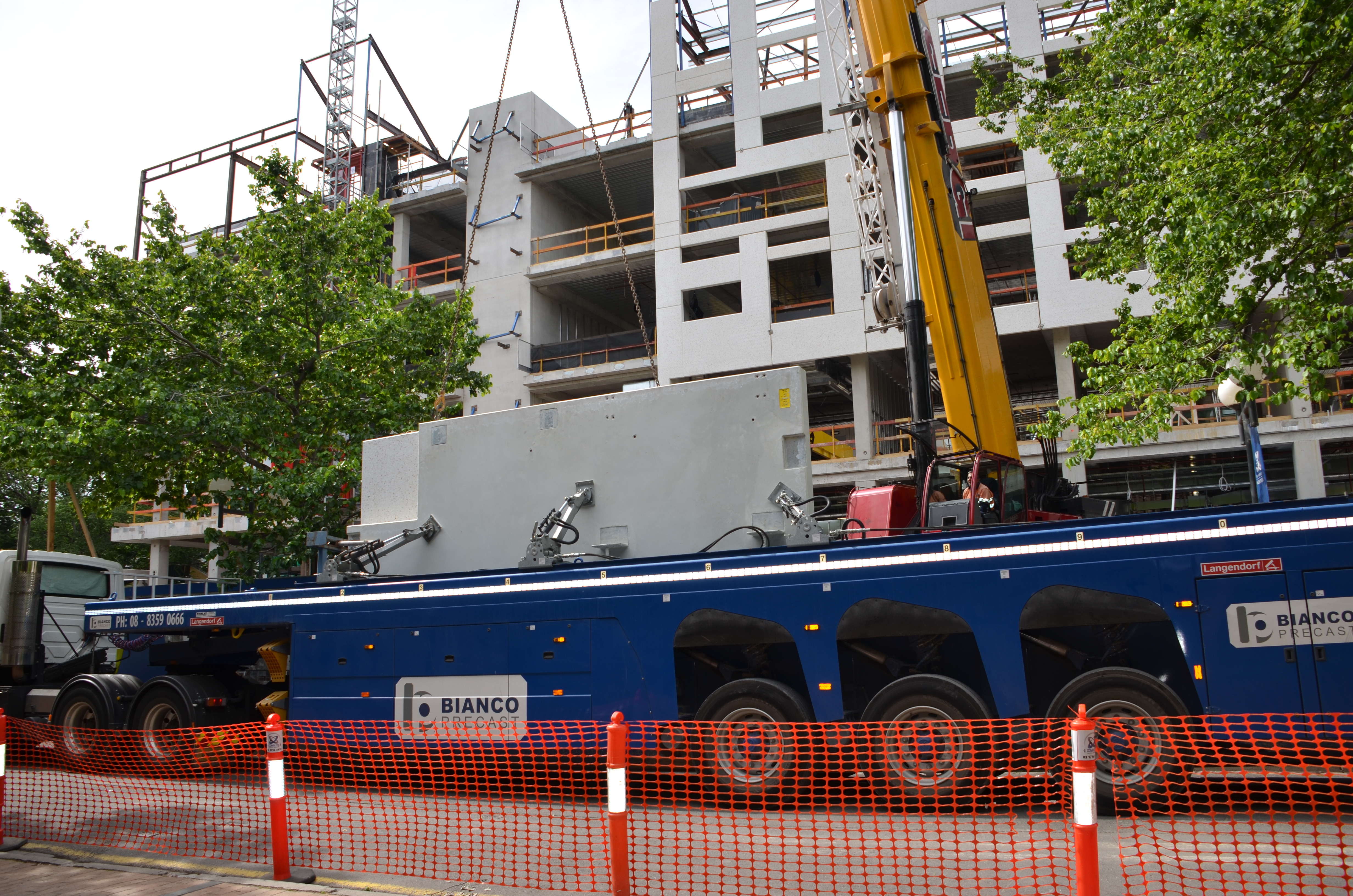https://archive.abp.unimelb.edu.au/objects/images/Construction/Images/Facades/Precast concrete/Polished south side/DSC_3754.JPG https://archive.abp.unimelb.edu.au/objects/images/Construction/Images/Facades/Precast concrete/Polished south side/DSC_3754.JPG