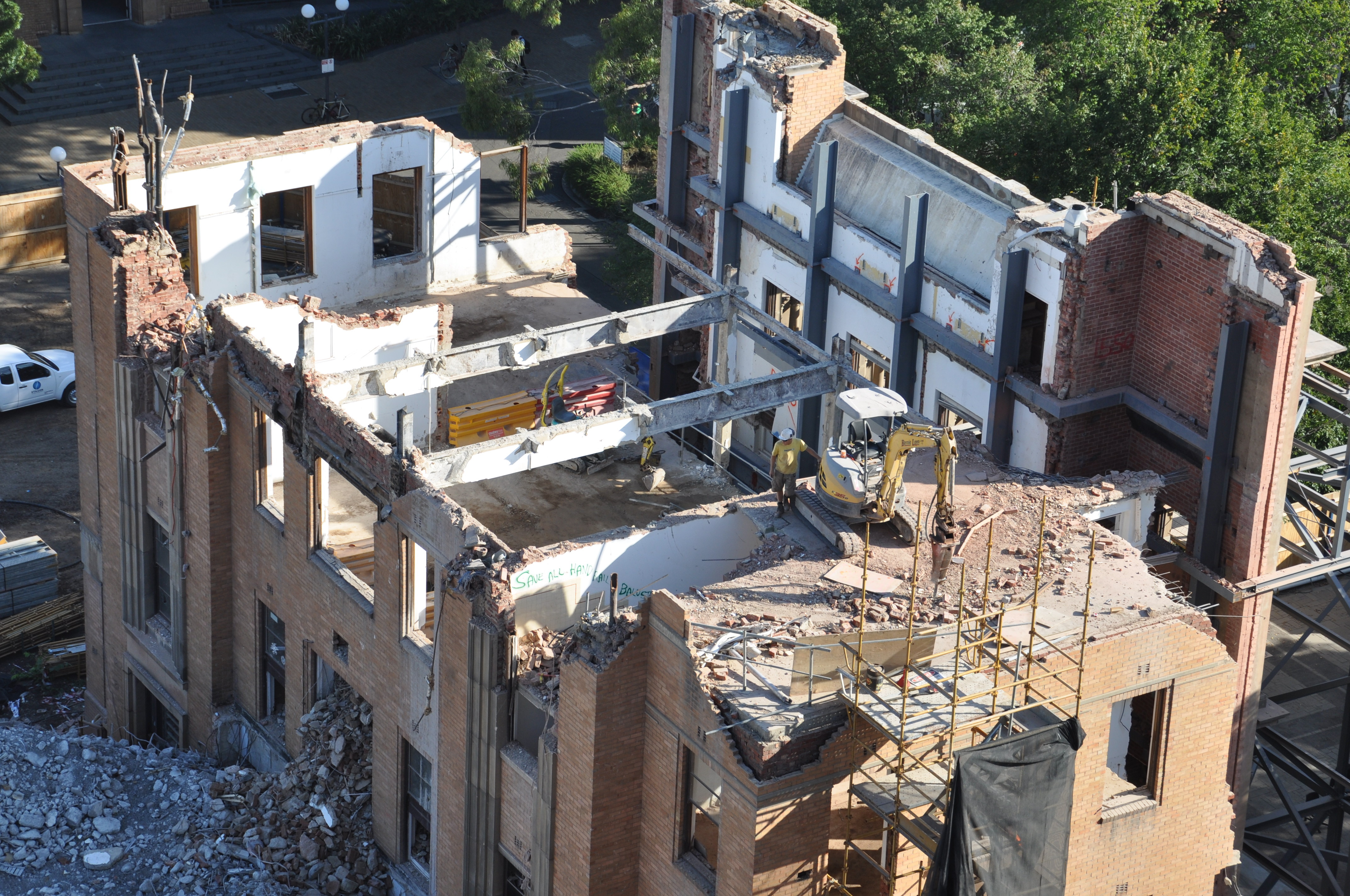 https://archive.abp.unimelb.edu.au/objects/images/Pre-construction/Demolition/OC/DSC08440H.JPG https://archive.abp.unimelb.edu.au/objects/images/Pre-construction/Demolition/OC/DSC08440H.JPG