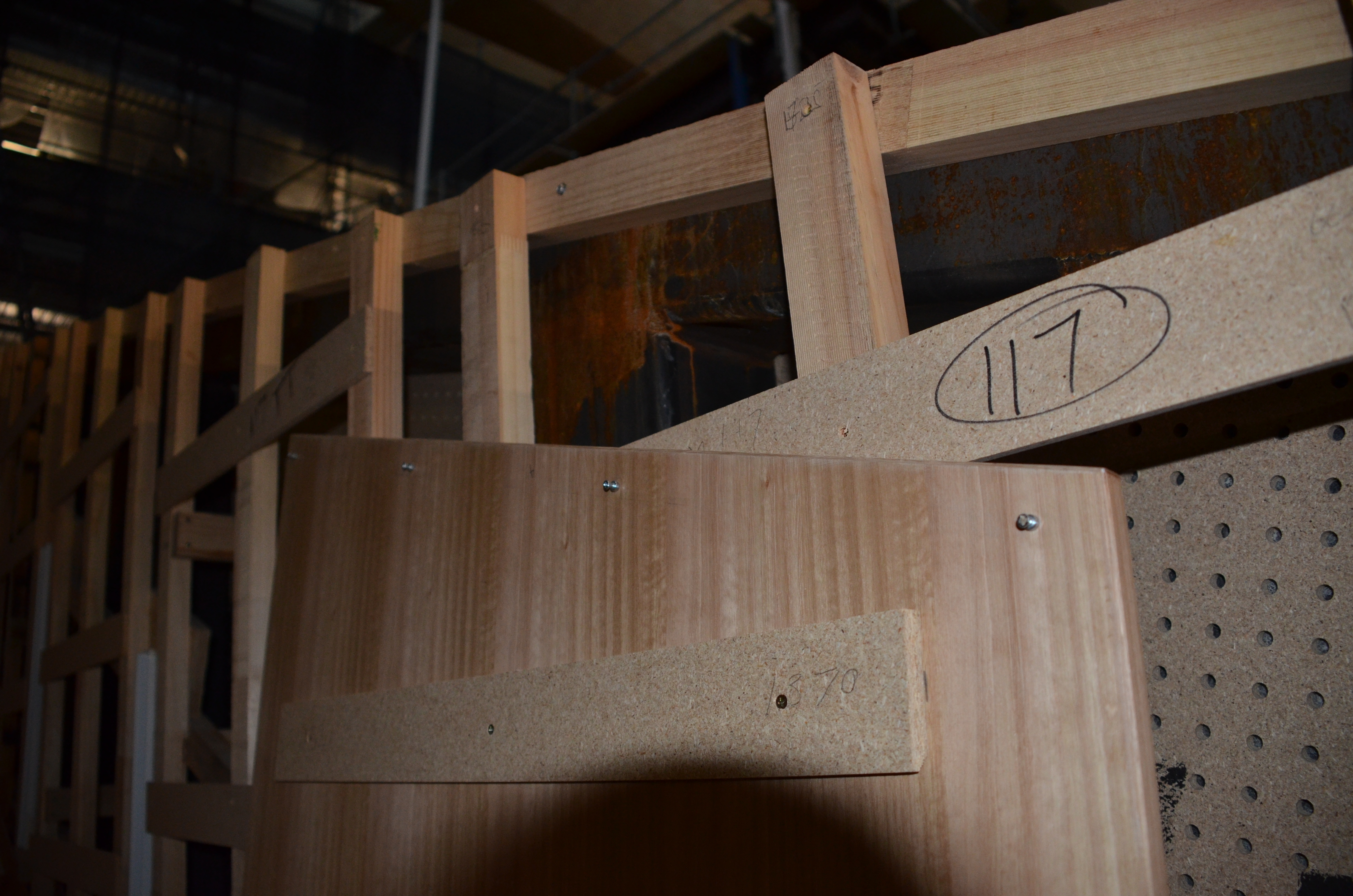 https://archive.abp.unimelb.edu.au/objects/images/Construction/Images/Stair finishes & linings/Y stairs/DSC_7339.JPG