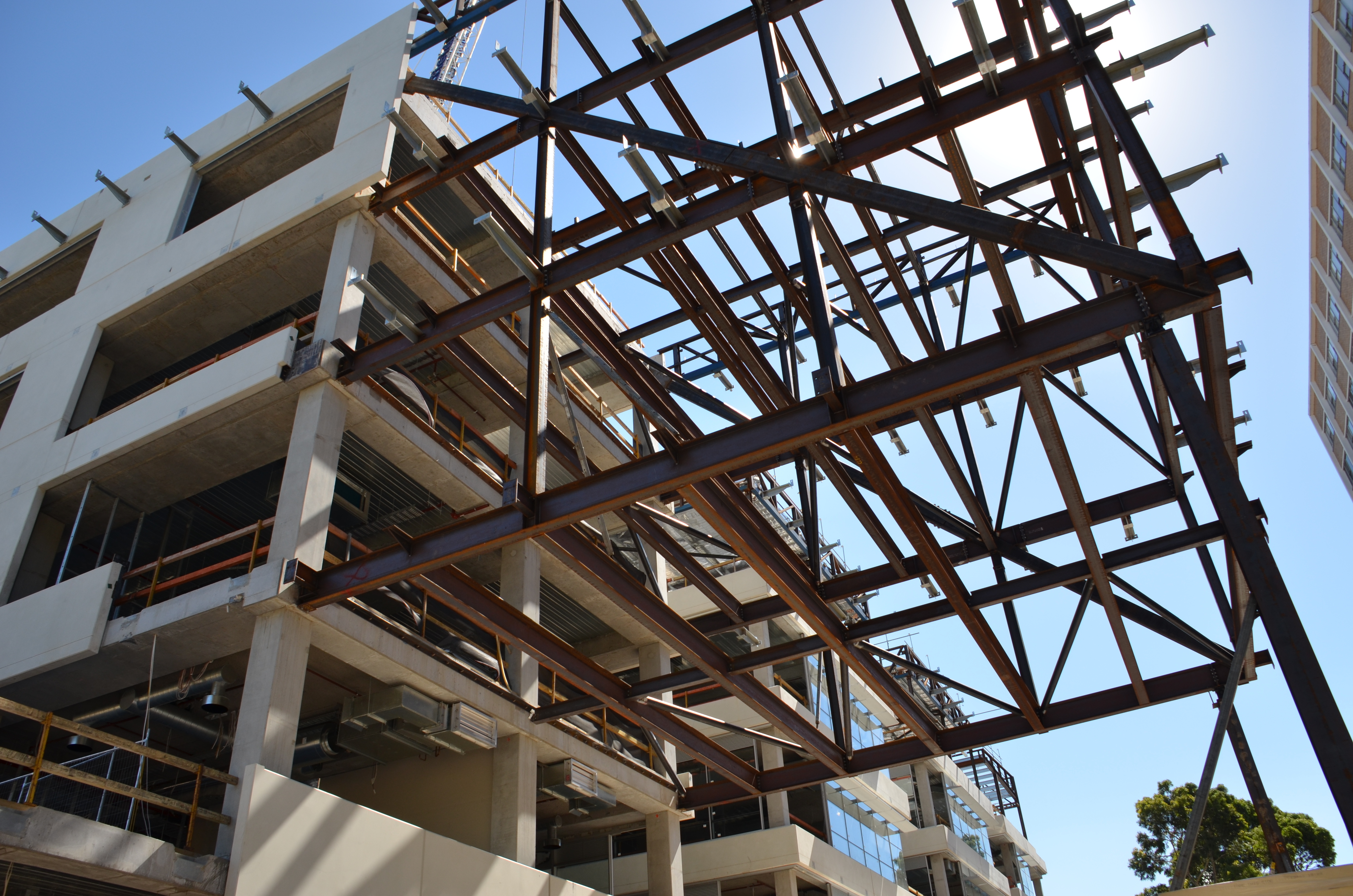 https://archive.abp.unimelb.edu.au/objects/images/Construction/Images/Structural steel/Cantilever/Erection/DSC_4555.JPG https://archive.abp.unimelb.edu.au/objects/images/Construction/Images/Structural steel/Cantilever/Erection/DSC_4555.JPG