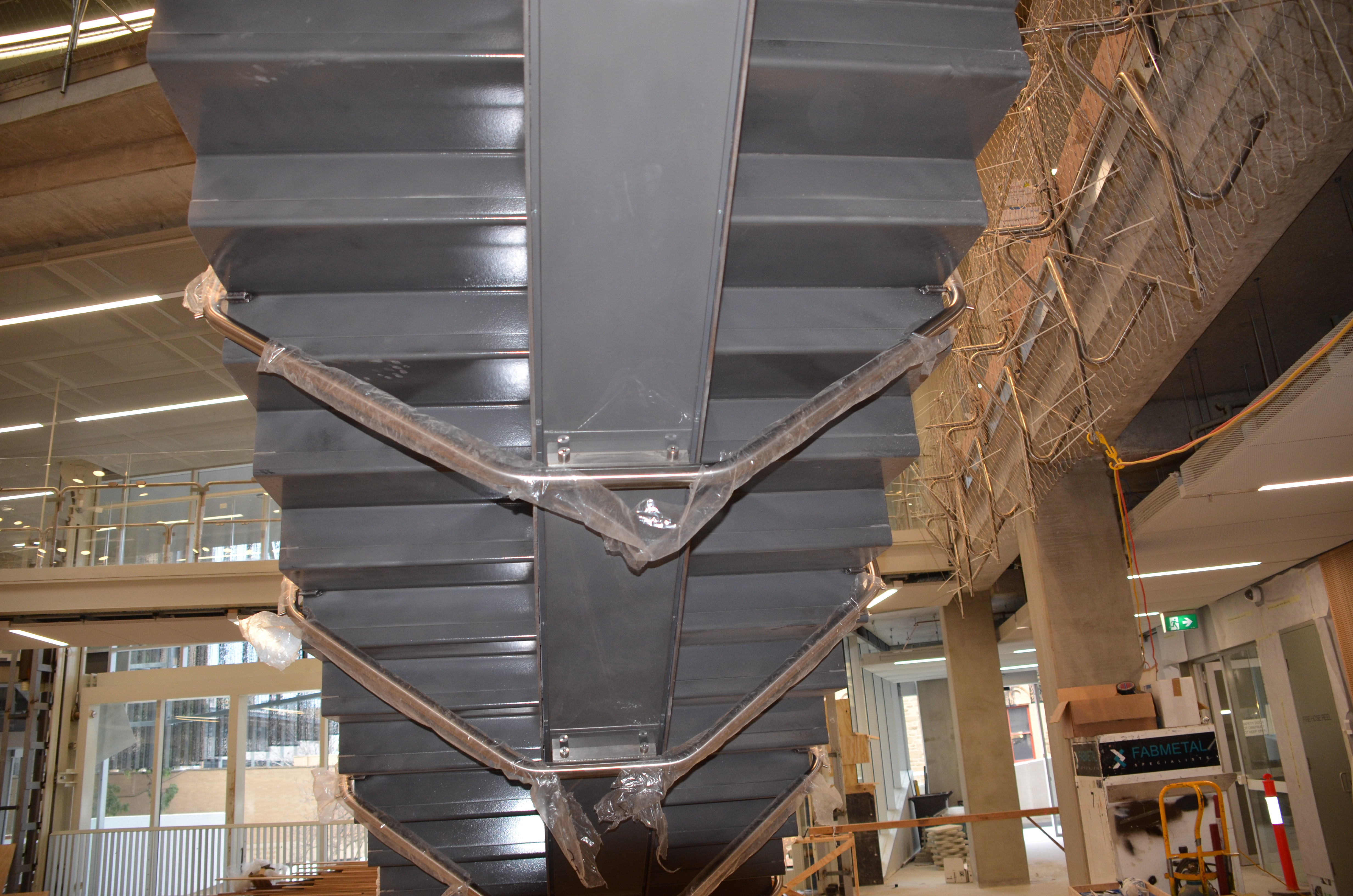 https://archive.abp.unimelb.edu.au/objects/images/Construction/Images/Stairs, walkways and balustrades/Level 2 to 1 East/DSC_9115.JPG
