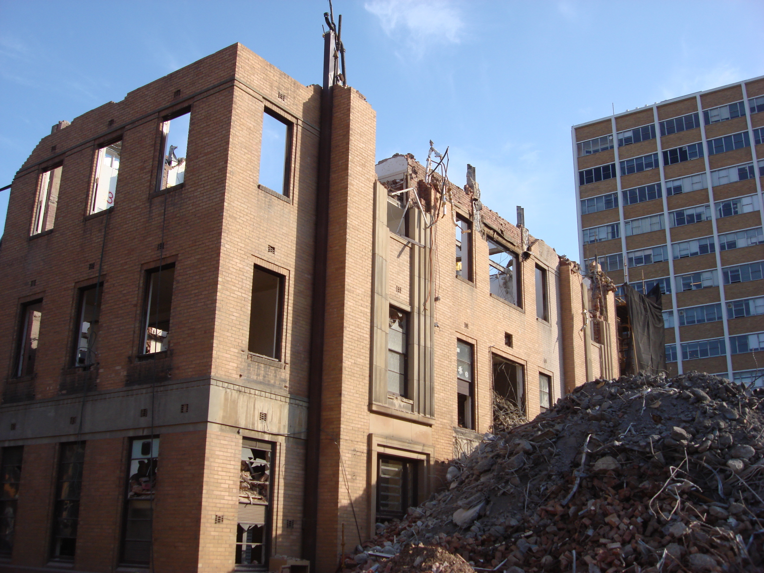 https://archive.abp.unimelb.edu.au/objects/images/Pre-construction/Demolition/OC/DSC08382.JPG https://archive.abp.unimelb.edu.au/objects/images/Pre-construction/Demolition/OC/DSC08382.JPG