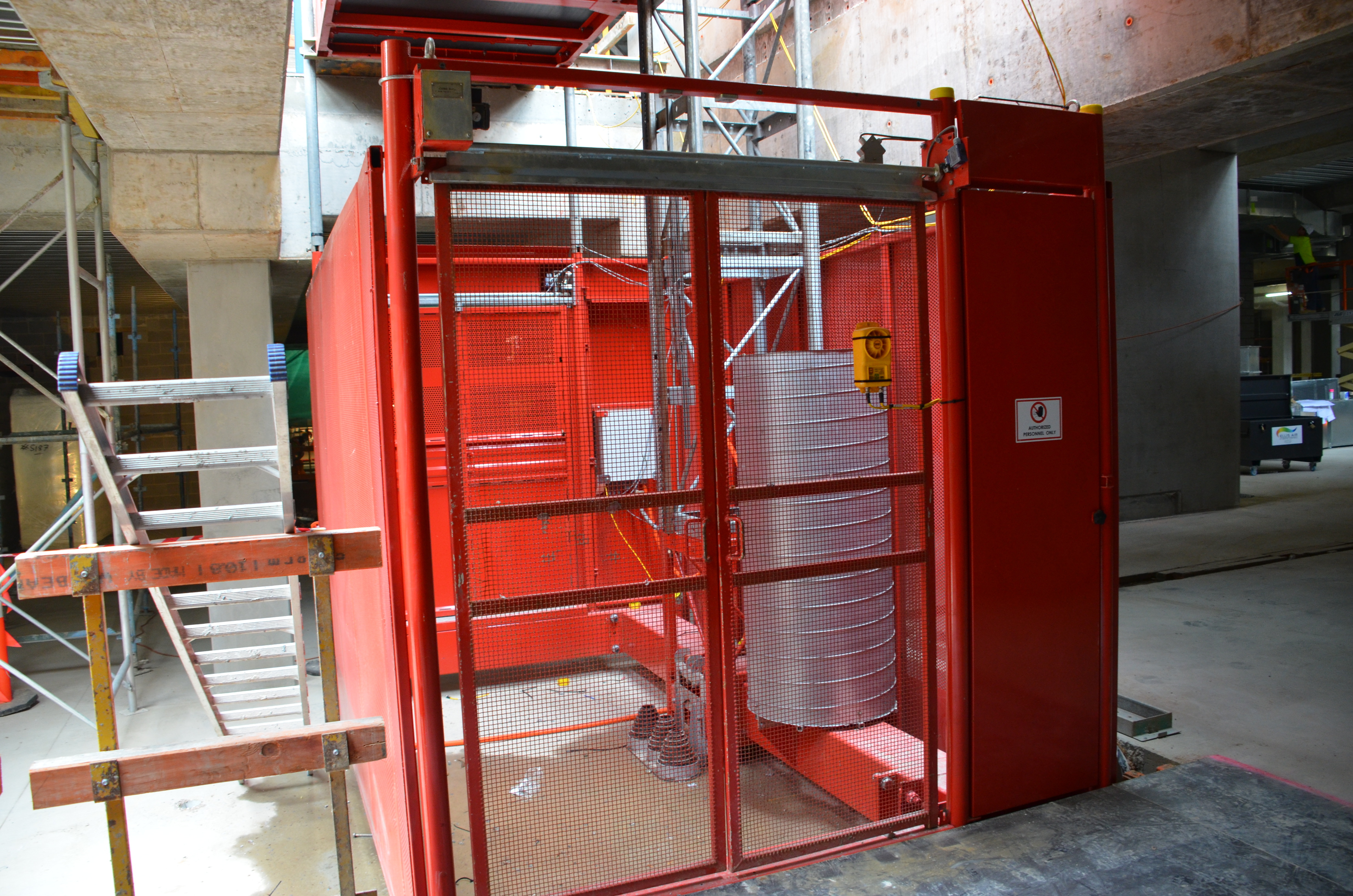 https://archive.abp.unimelb.edu.au/objects/images/Construction/Images/Plant and Equipment/Scanclimber hoist/DSC_3216.JPG https://archive.abp.unimelb.edu.au/objects/images/Construction/Images/Plant and Equipment/Scanclimber hoist/DSC_3216.JPG