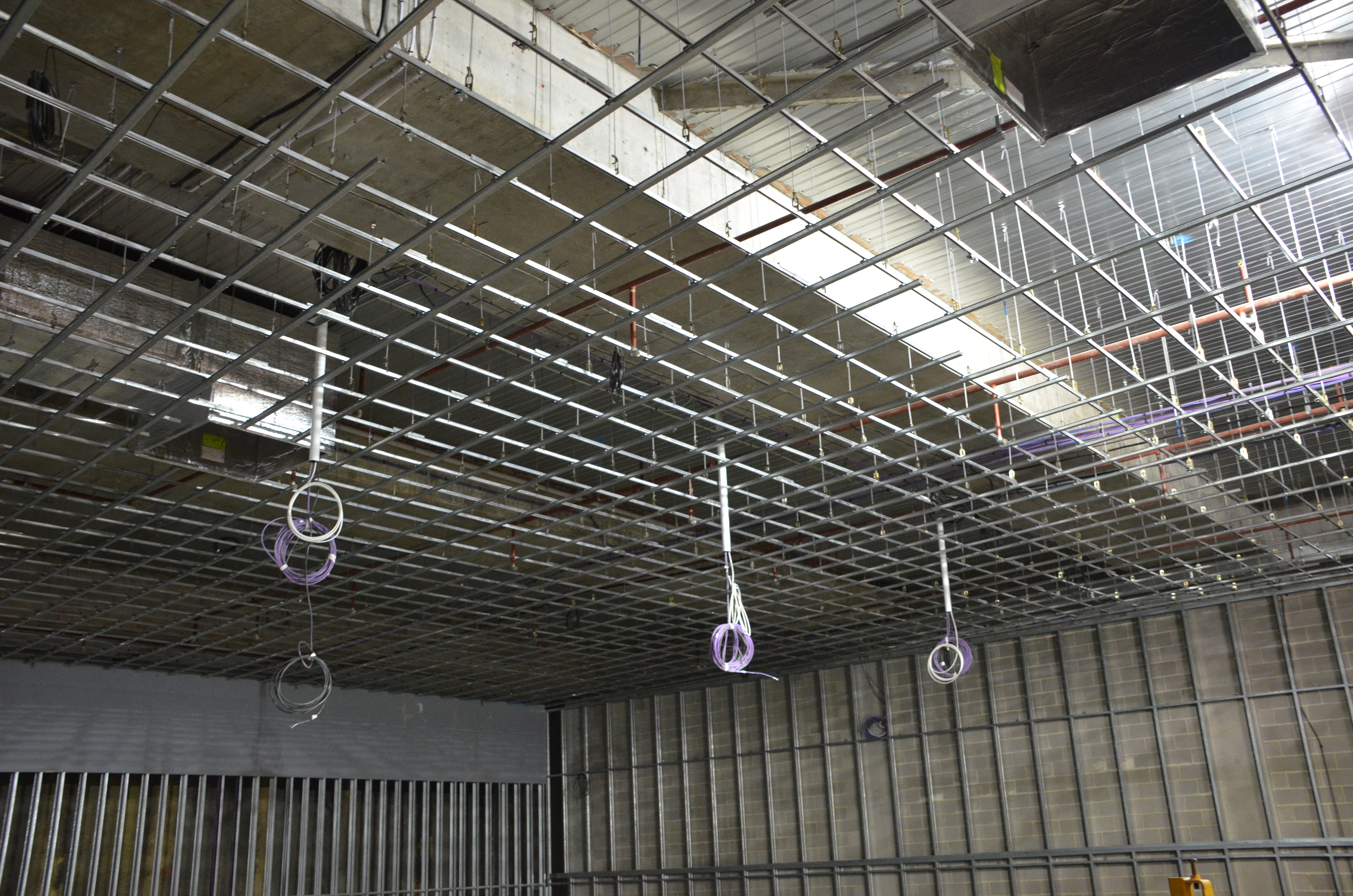 https://archive.abp.unimelb.edu.au/objects/images/Construction/Images/Ceilings/Suspended plasterboard/DSC_4435.JPG https://archive.abp.unimelb.edu.au/objects/images/Construction/Images/Ceilings/Suspended plasterboard/DSC_4435.JPG