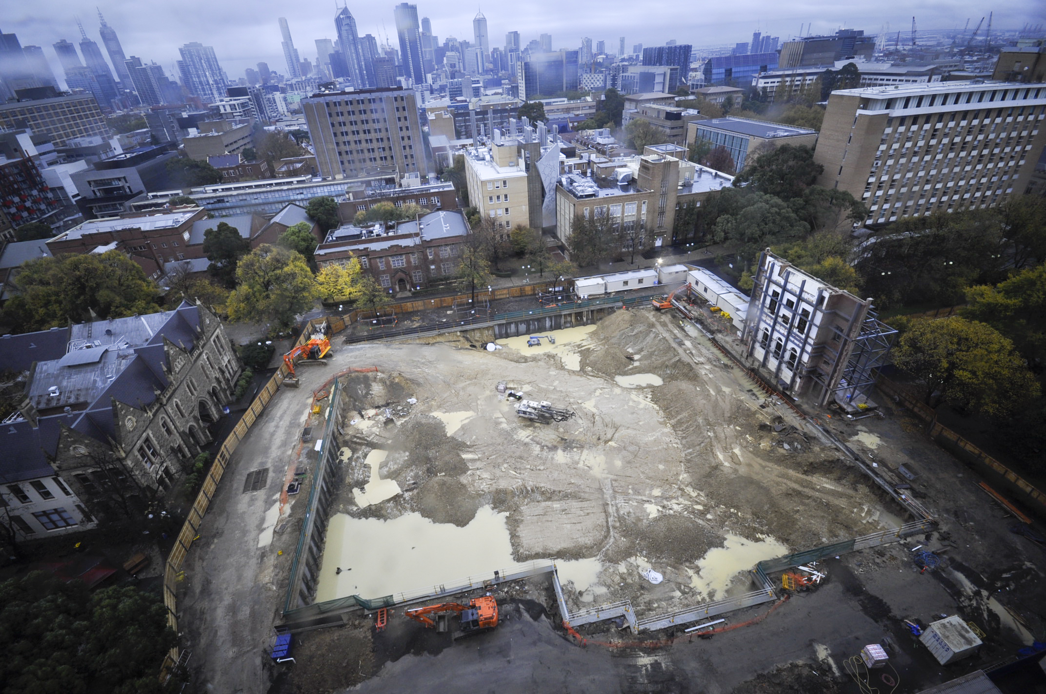 https://archive.abp.unimelb.edu.au/objects/images/Construction/Images/Basement/Time lapse flood images/DSC_0001A.jpg https://archive.abp.unimelb.edu.au/objects/images/Construction/Images/Basement/Time lapse flood images/DSC_0001A.jpg