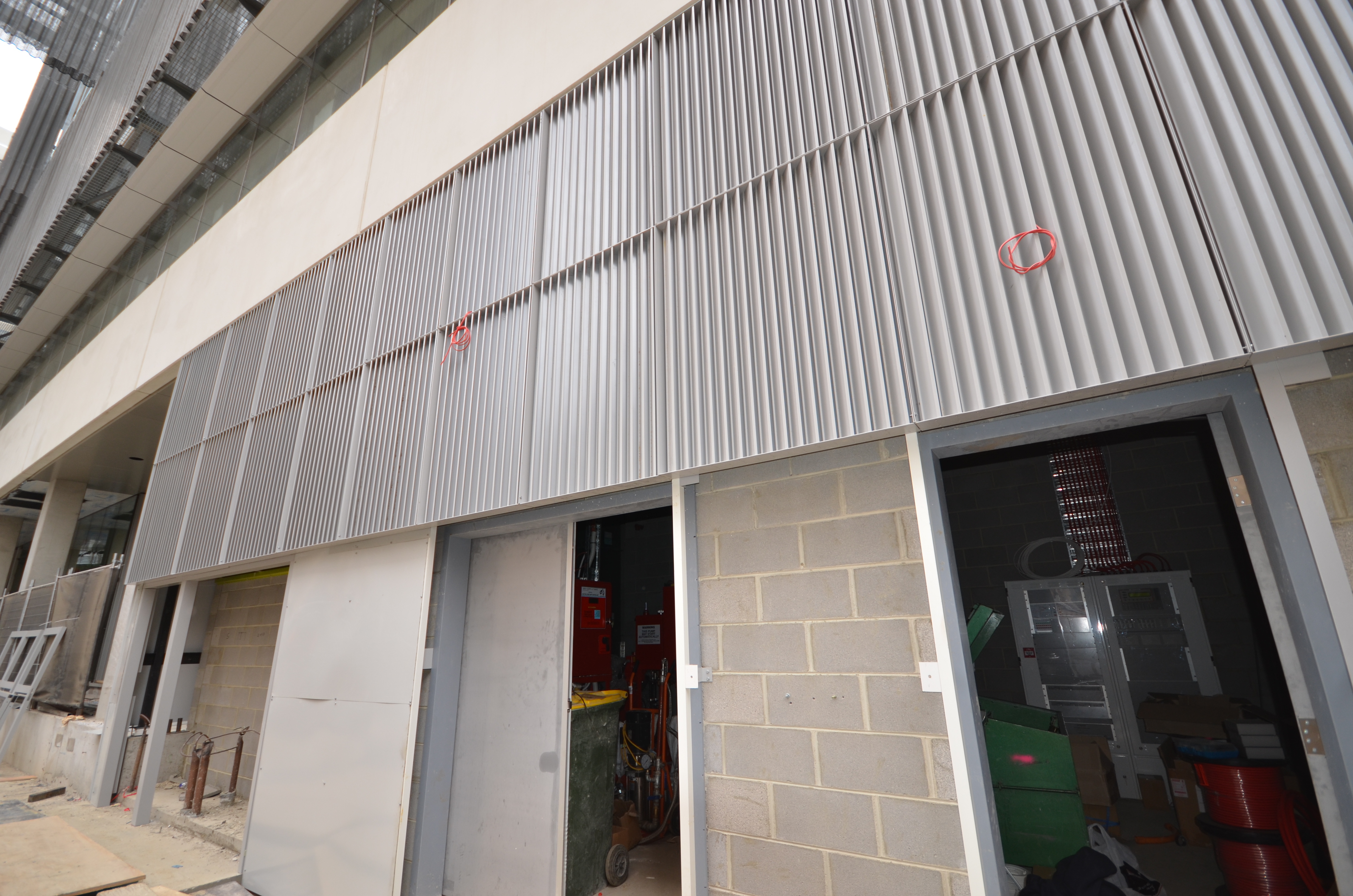 https://archive.abp.unimelb.edu.au/objects/images/Construction/Images/Facades/Metal louvres north face/DSC_8286.JPG https://archive.abp.unimelb.edu.au/objects/images/Construction/Images/Facades/Metal louvres north face/DSC_8286.JPG