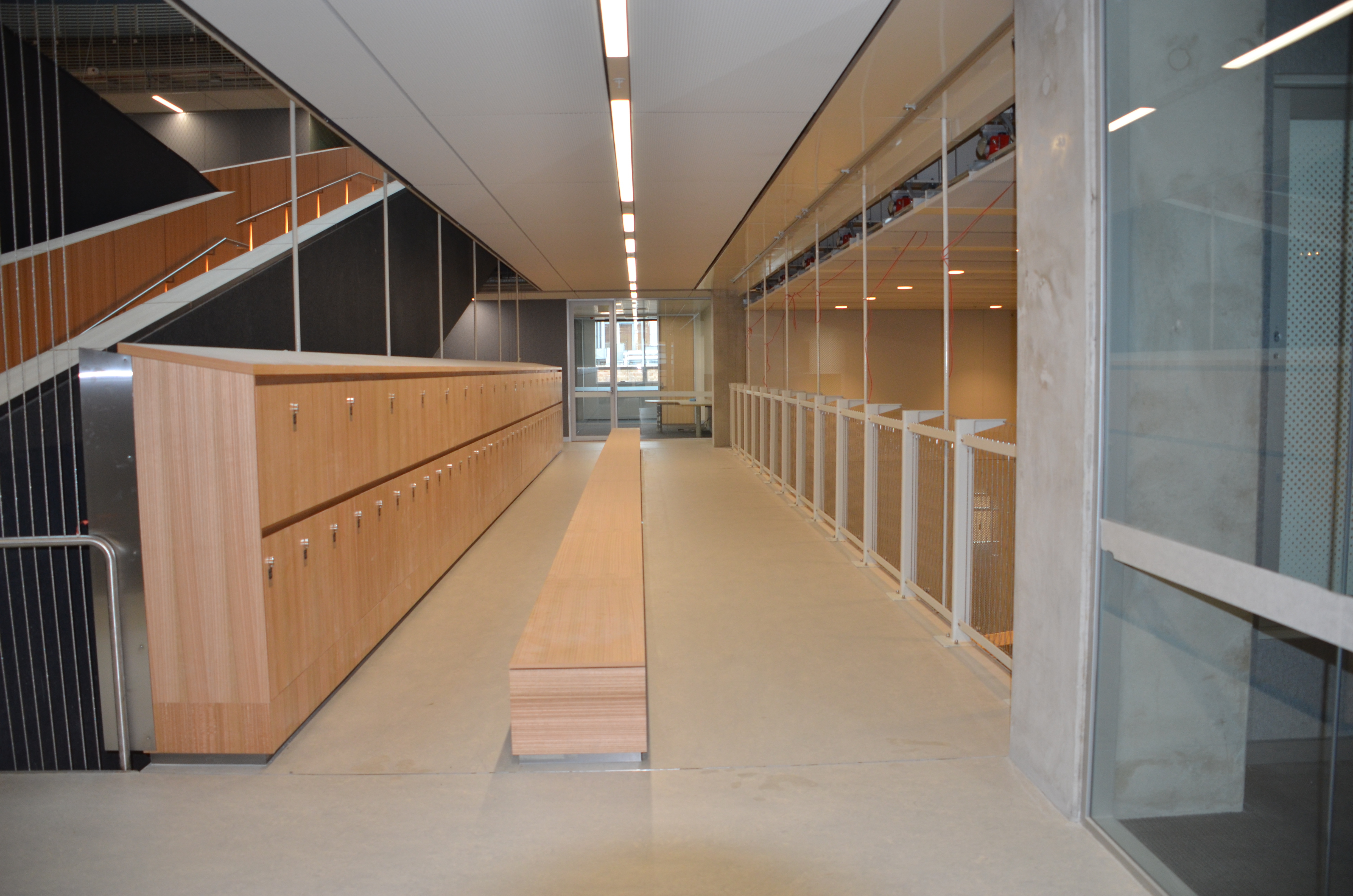 https://archive.abp.unimelb.edu.au/objects/images/Construction/Images/Stairs, walkways and balustrades/Walkways to large exhibition space/DSC_9472.JPG