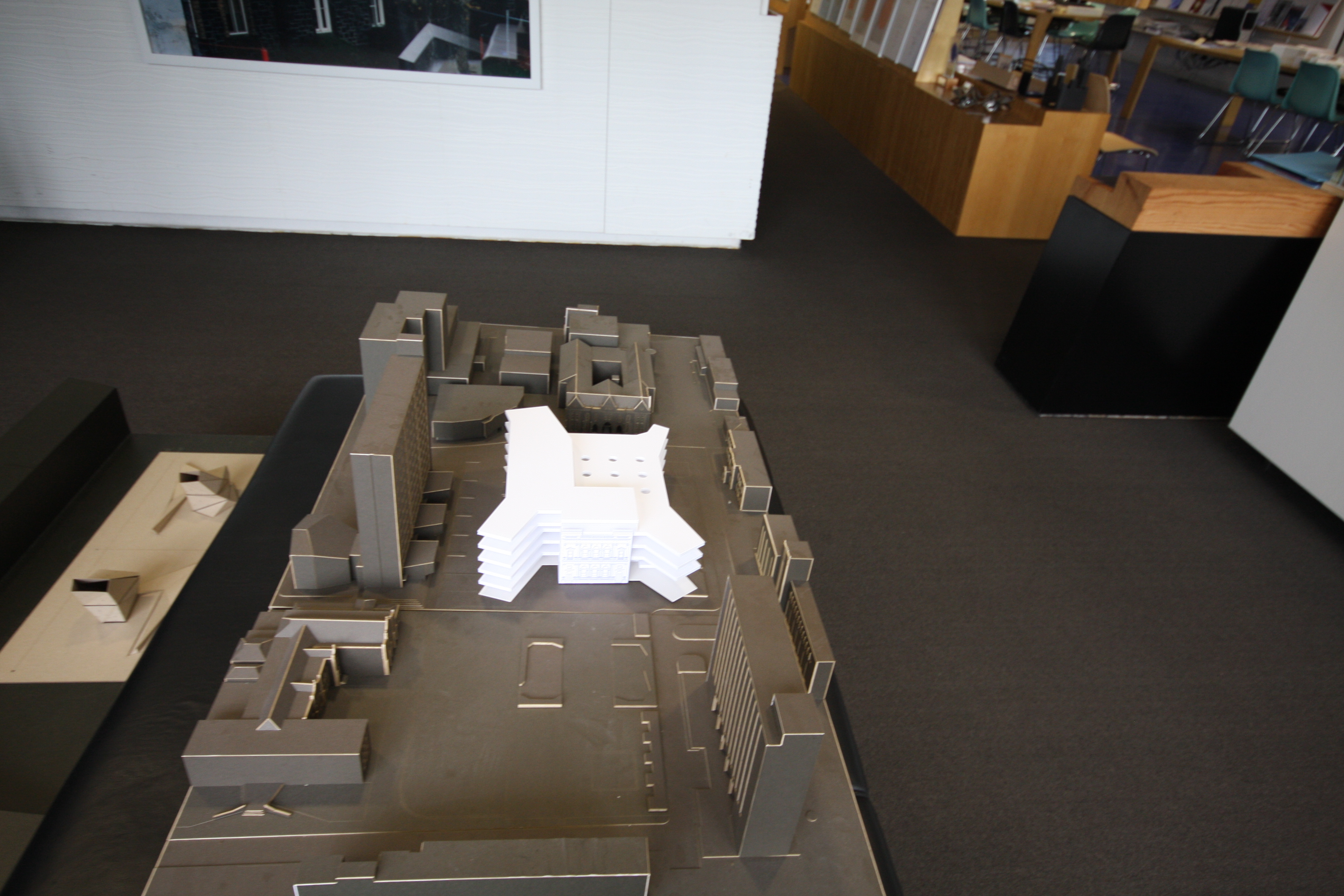 https://archive.abp.unimelb.edu.au/objects/images/Design/Schematic design/Card models/Massing model/IMG_8697.JPG https://archive.abp.unimelb.edu.au/objects/images/Design/Schematic design/Card models/Massing model/IMG_8697.JPG