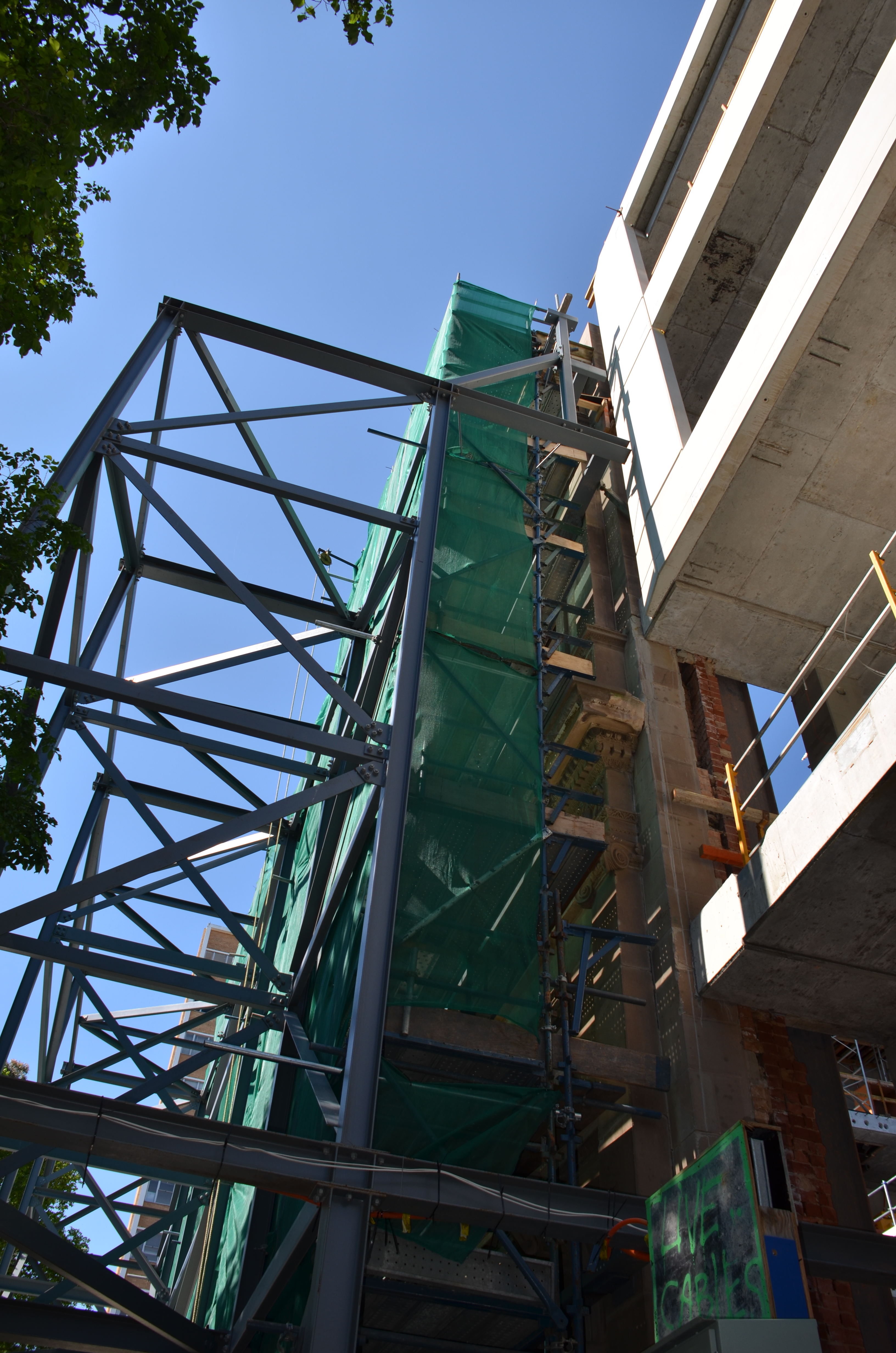 https://archive.abp.unimelb.edu.au/objects/images/Construction/Images/Facades/Joseph Reed/Restoration during BM construction/DSC_3508.JPG https://archive.abp.unimelb.edu.au/objects/images/Construction/Images/Facades/Joseph Reed/Restoration during BM construction/DSC_3508.JPG