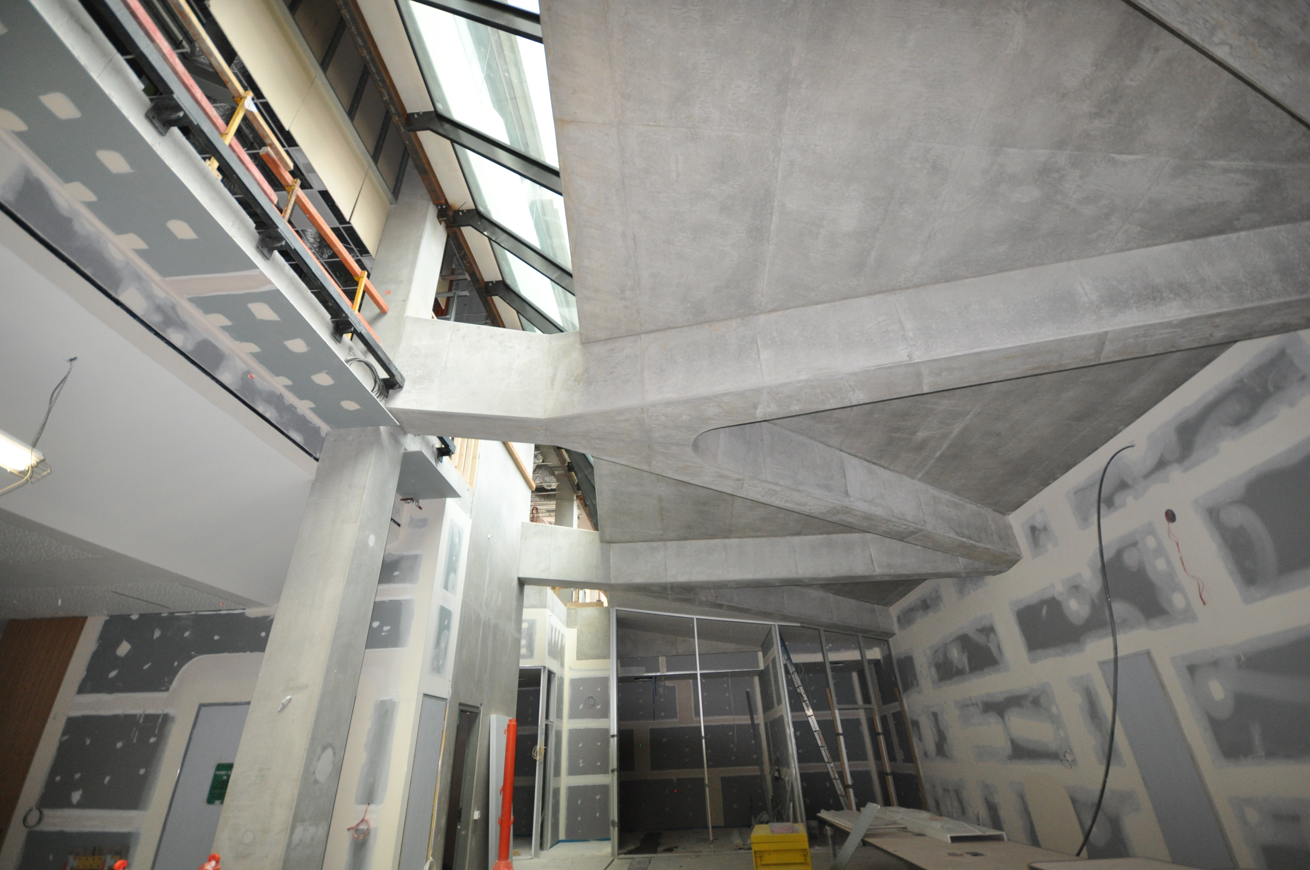 https://archive.abp.unimelb.edu.au/objects/images/Construction/Images/Concrete suspended slabs and beams/Wishbone beams library/DSC_7288.JPG