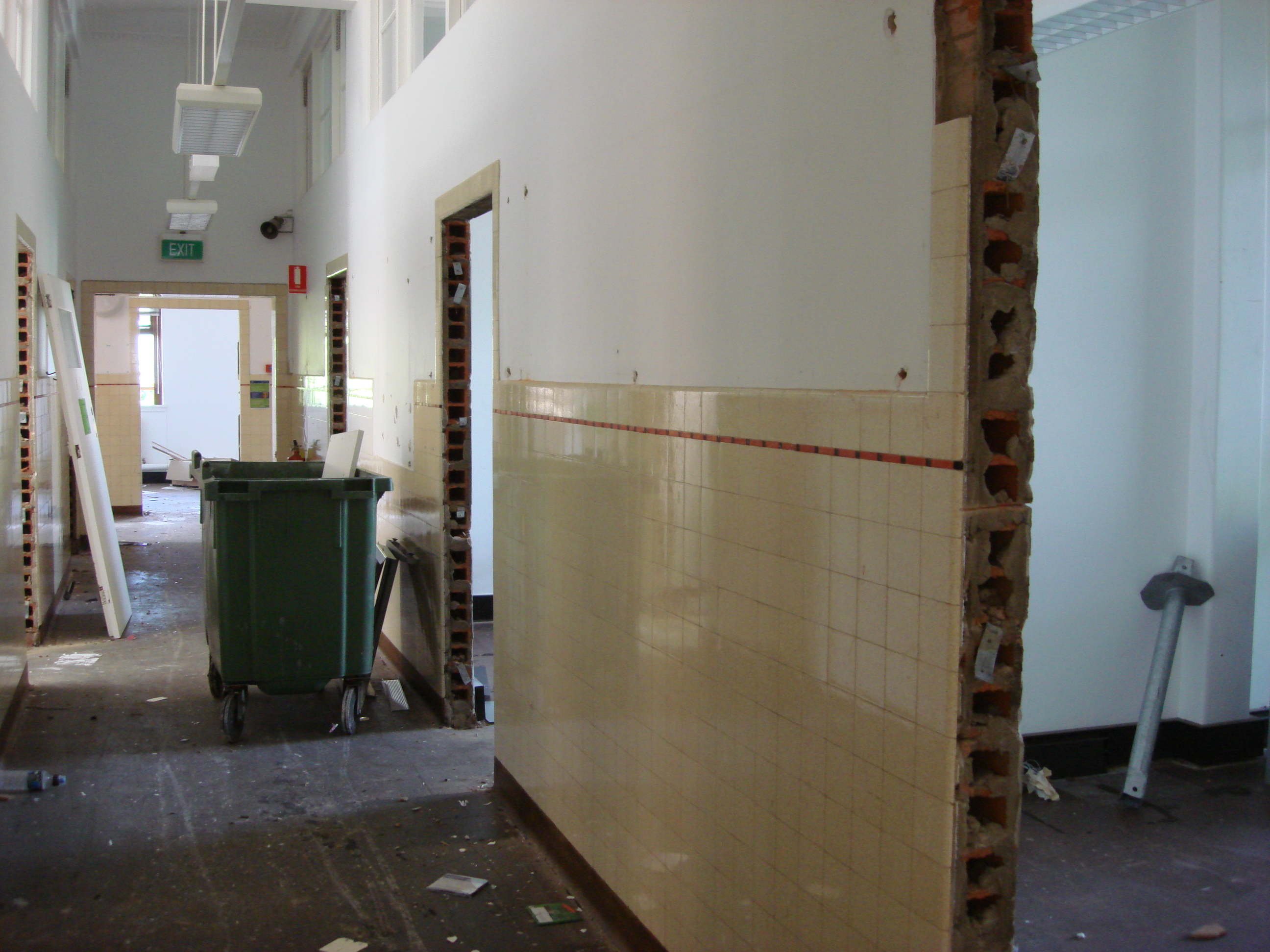 https://archive.abp.unimelb.edu.au/objects/images/Pre-construction/Demolition/OC/DSC07861.JPG