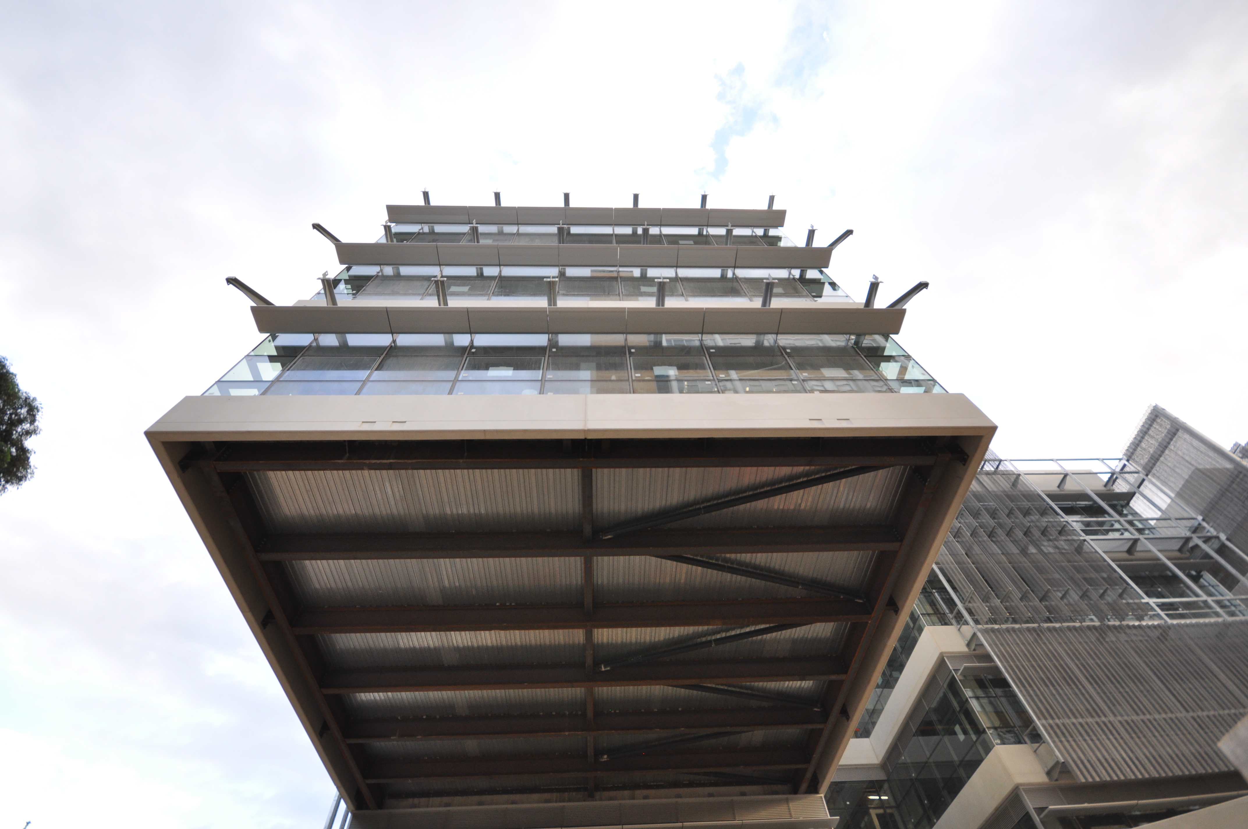 https://archive.abp.unimelb.edu.au/objects/images/Construction/Images/Structural steel/Cantilever/Erection/DSC_7303.JPG https://archive.abp.unimelb.edu.au/objects/images/Construction/Images/Structural steel/Cantilever/Erection/DSC_7303.JPG