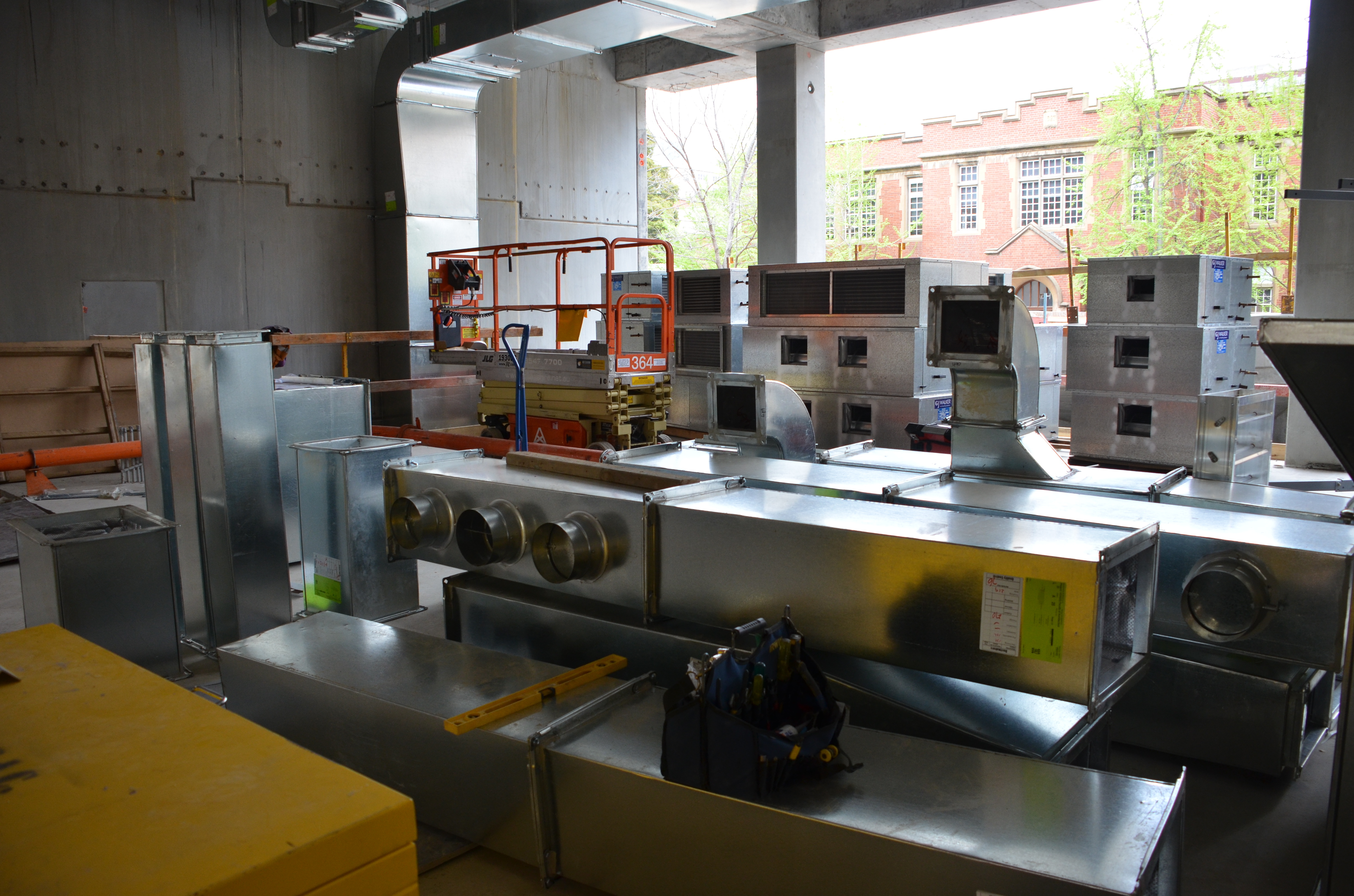https://archive.abp.unimelb.edu.au/objects/images/Construction/Images/Services/Mechanical/Level 1-5/DSC_2611.JPG