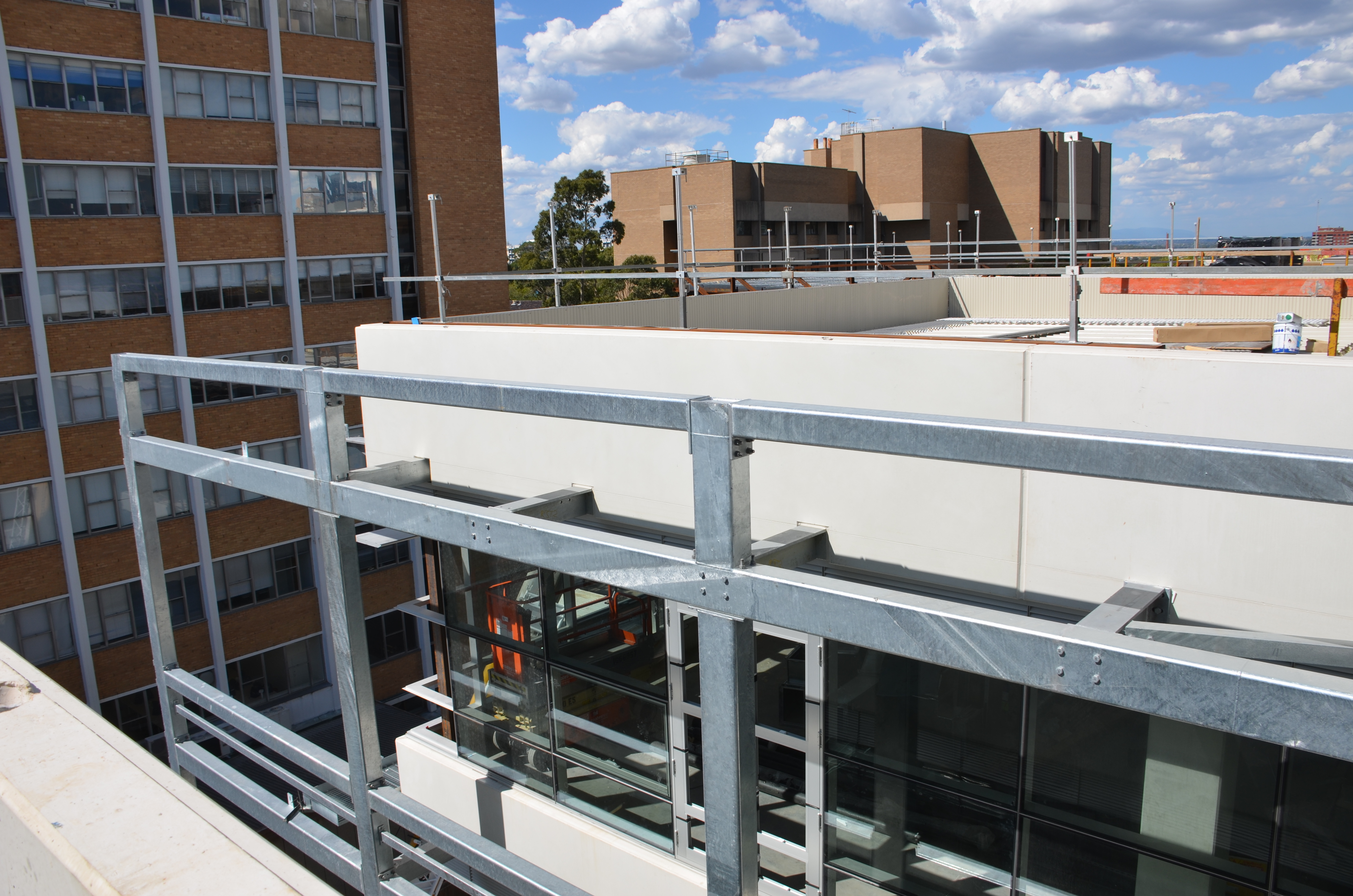 https://archive.abp.unimelb.edu.au/objects/images/Construction/Images/Facades/Zinc screens & access platforms/Projecting wings/DSC_5974.JPG https://archive.abp.unimelb.edu.au/objects/images/Construction/Images/Facades/Zinc screens & access platforms/Projecting wings/DSC_5974.JPG