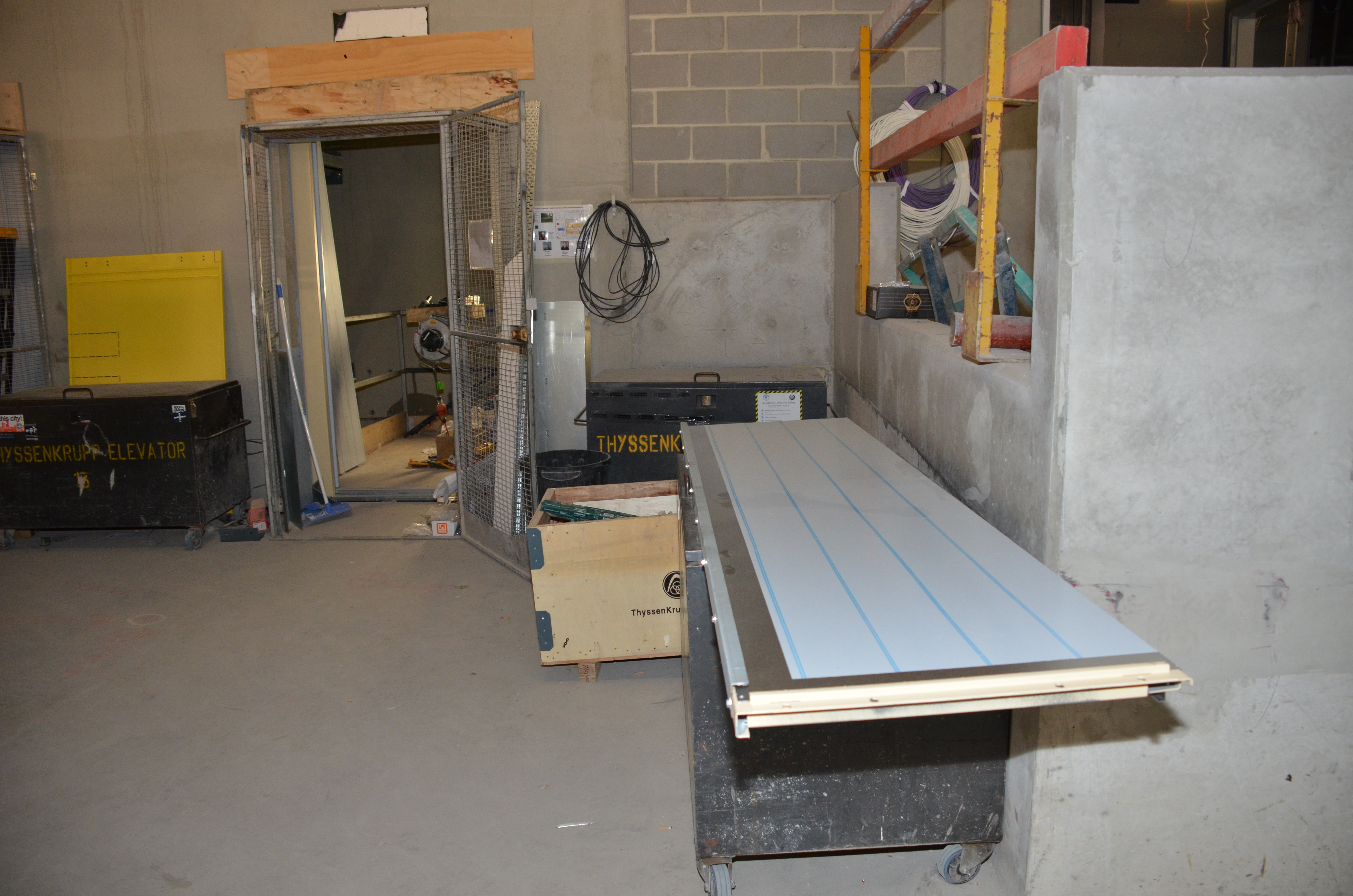 https://archive.abp.unimelb.edu.au/objects/images/Construction/Images/Services/Lift installation/Main lift bank/DSC_6543.JPG https://archive.abp.unimelb.edu.au/objects/images/Construction/Images/Services/Lift installation/Main lift bank/DSC_6543.JPG