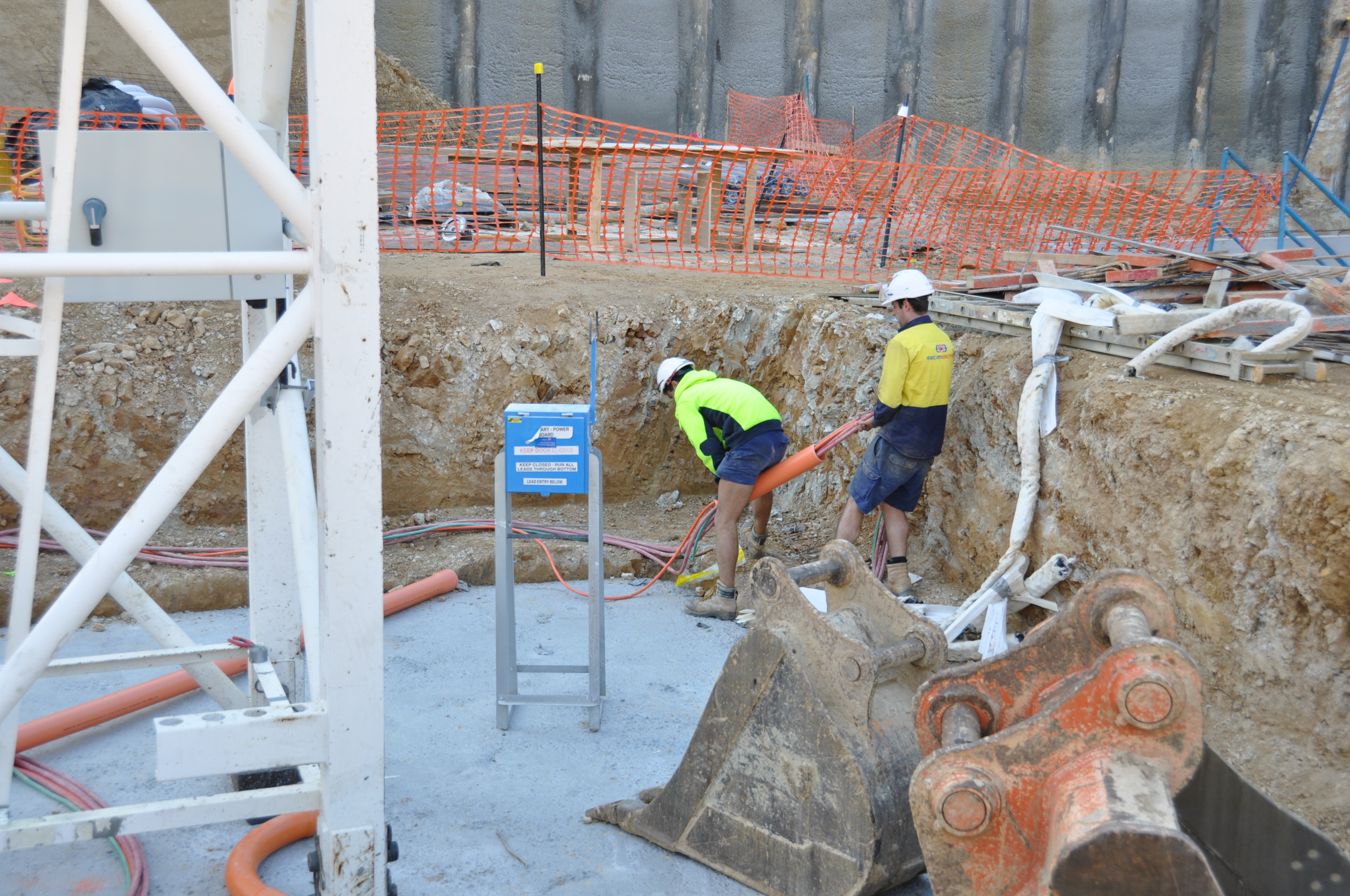 https://archive.abp.unimelb.edu.au/objects/images/Construction/Images/Services/Power supply/DSC_0358.JPG