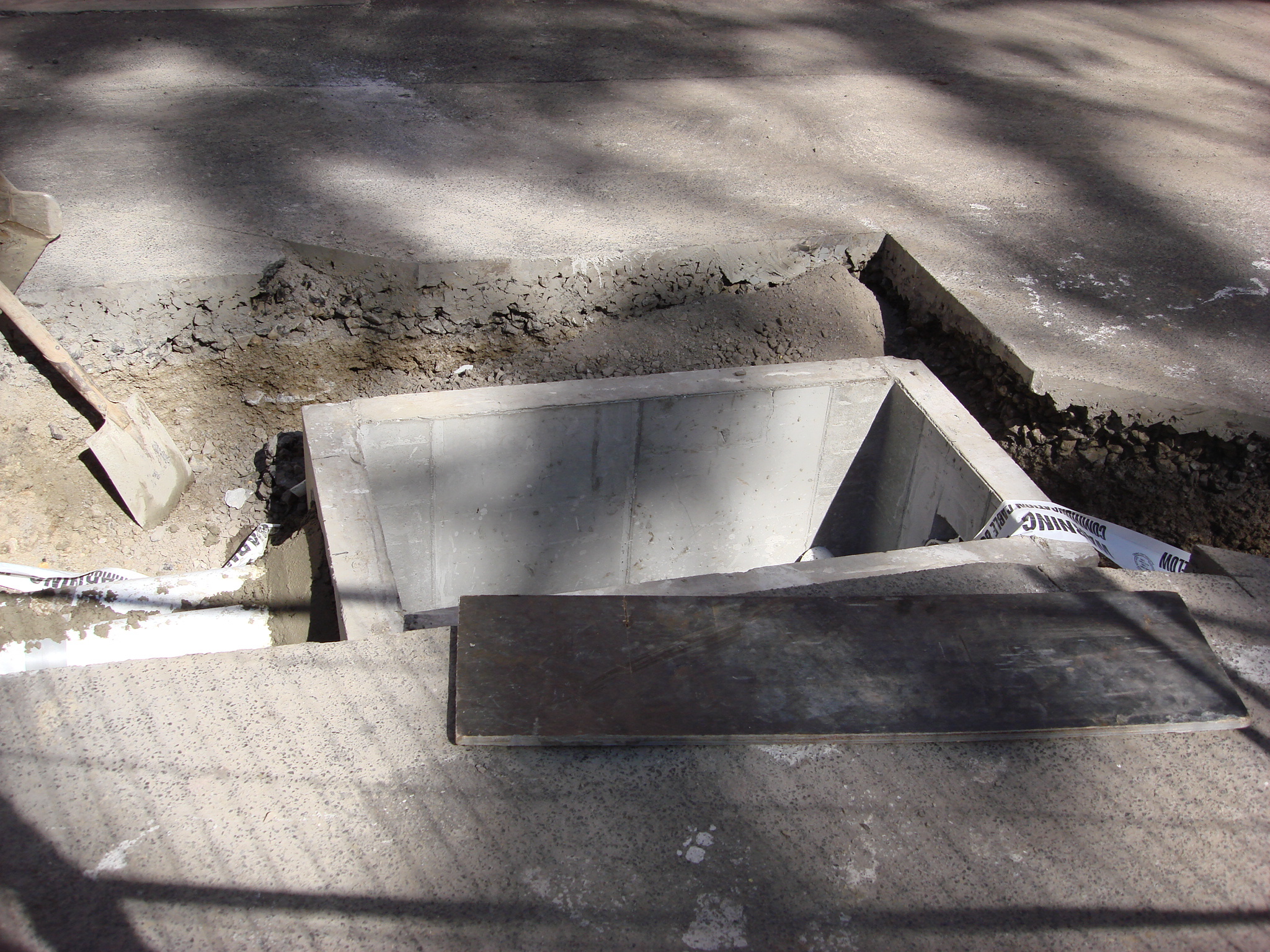 https://archive.abp.unimelb.edu.au/objects/images/Pre-construction/Enabling works/DSC06753.JPG https://archive.abp.unimelb.edu.au/objects/images/Pre-construction/Enabling works/DSC06753.JPG
