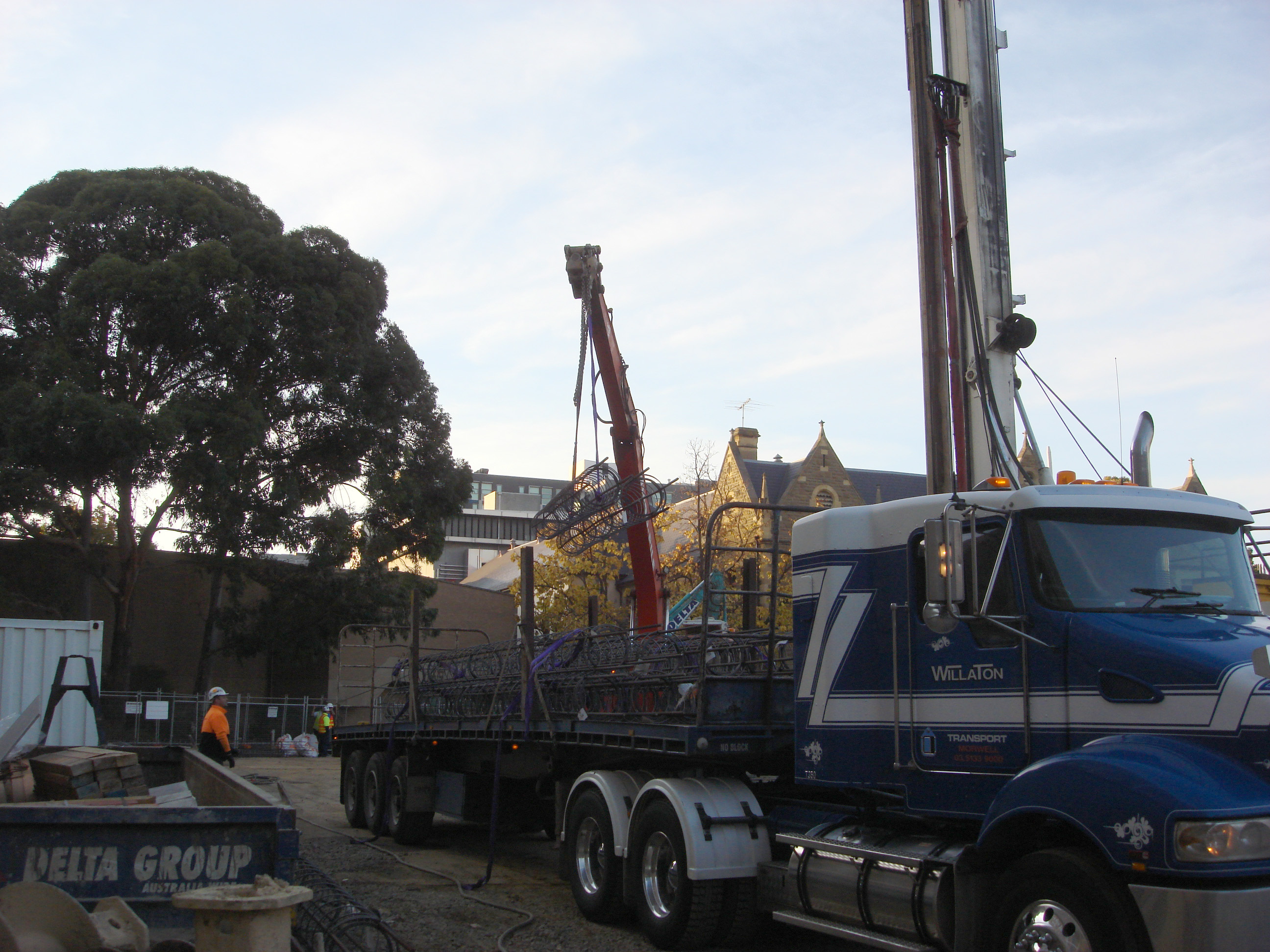 https://archive.abp.unimelb.edu.au/objects/images/Construction/Images/Basement/Bored pier construction/DSC_0104C.JPG