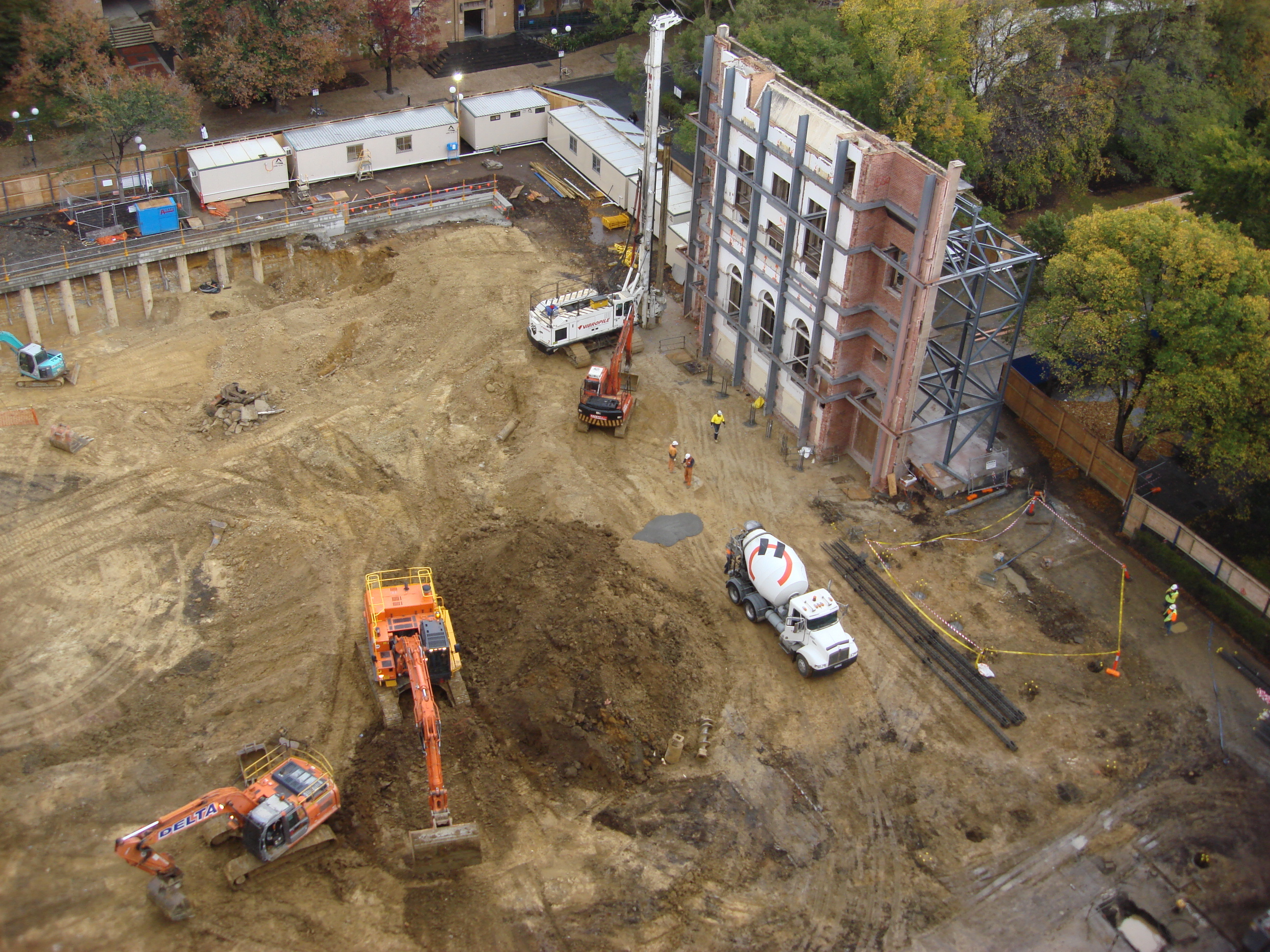 https://archive.abp.unimelb.edu.au/objects/images/Construction/Images/Aerial/DSC_0181D.JPG https://archive.abp.unimelb.edu.au/objects/images/Construction/Images/Aerial/DSC_0181D.JPG