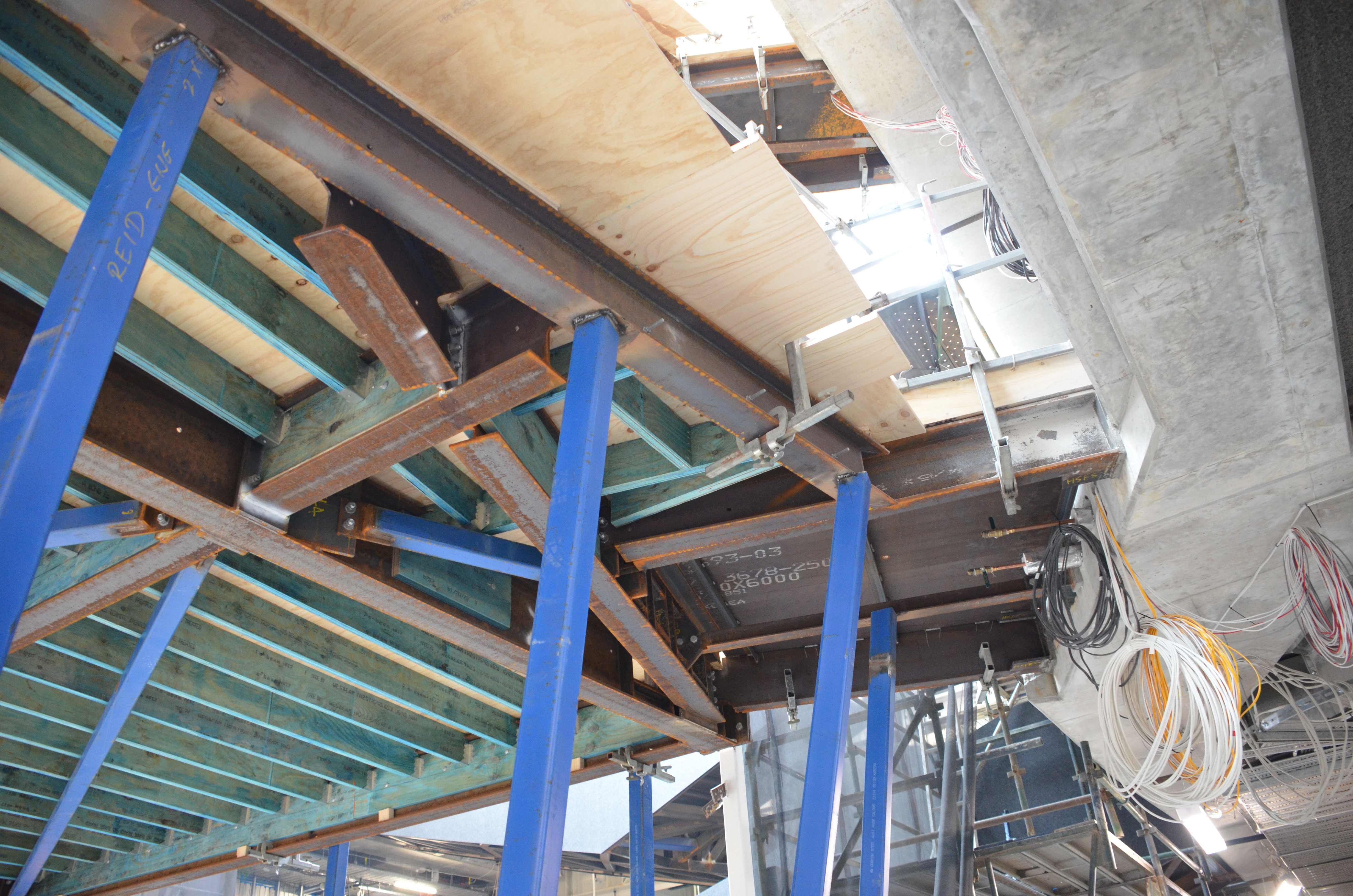 https://archive.abp.unimelb.edu.au/objects/images/Construction/Images/Hanging studio/Steel framing/DSC_6877.JPG https://archive.abp.unimelb.edu.au/objects/images/Construction/Images/Hanging studio/Steel framing/DSC_6877.JPG