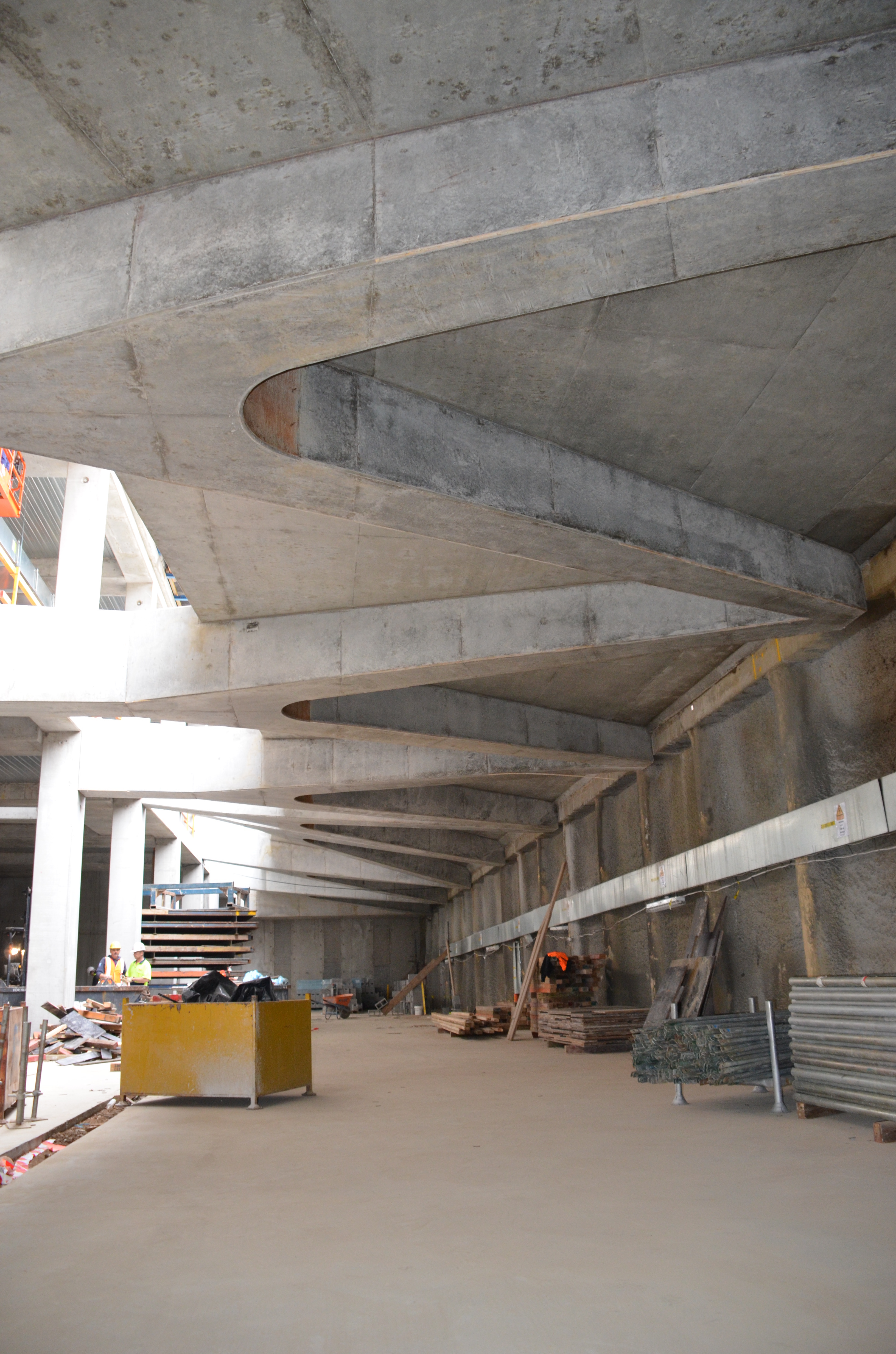 https://archive.abp.unimelb.edu.au/objects/images/Construction/Images/Concrete suspended slabs and beams/Wishbone beams library/DSC_2632.JPG