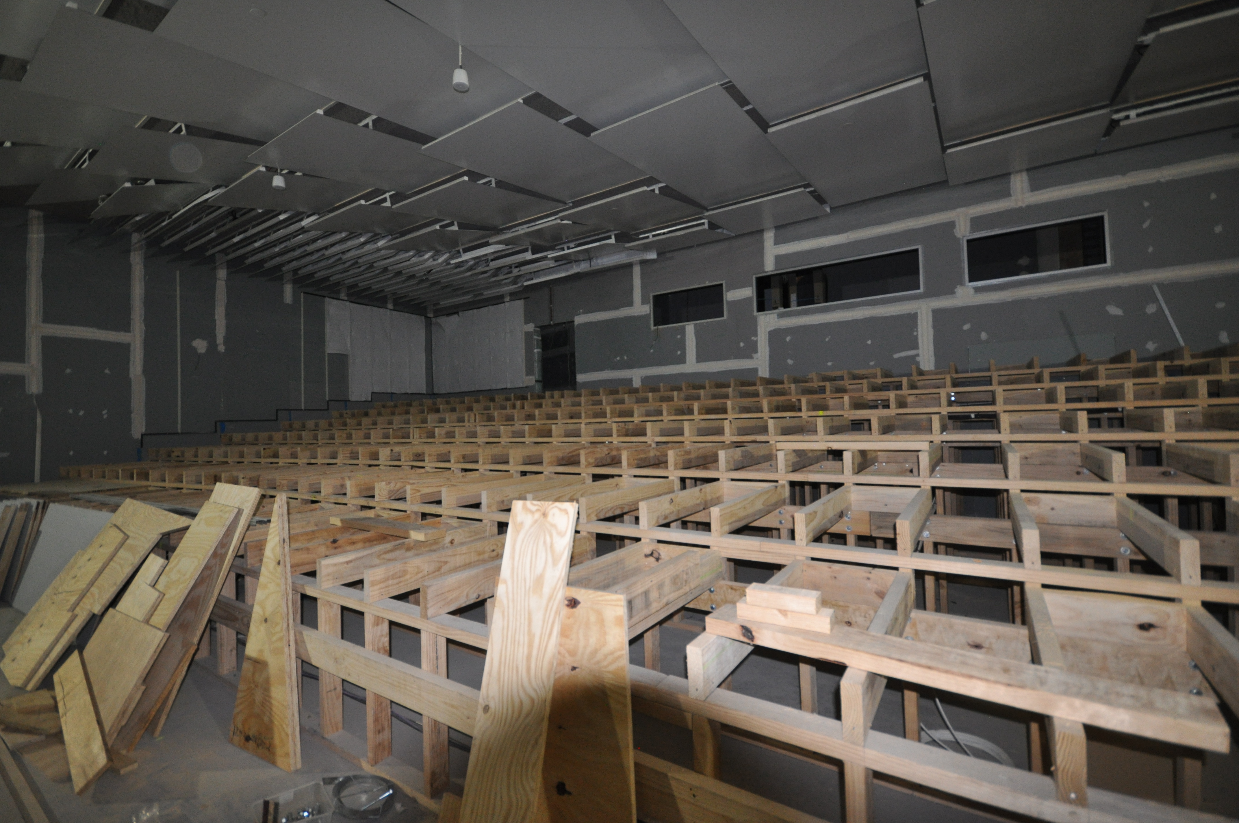 https://archive.abp.unimelb.edu.au/objects/images/Construction/Images/Floors and finishes/Floor framing to lecture theatres/Large theatre tier/DSC_7277.JPG https://archive.abp.unimelb.edu.au/objects/images/Construction/Images/Floors and finishes/Floor framing to lecture theatres/Large theatre tier/DSC_7277.JPG