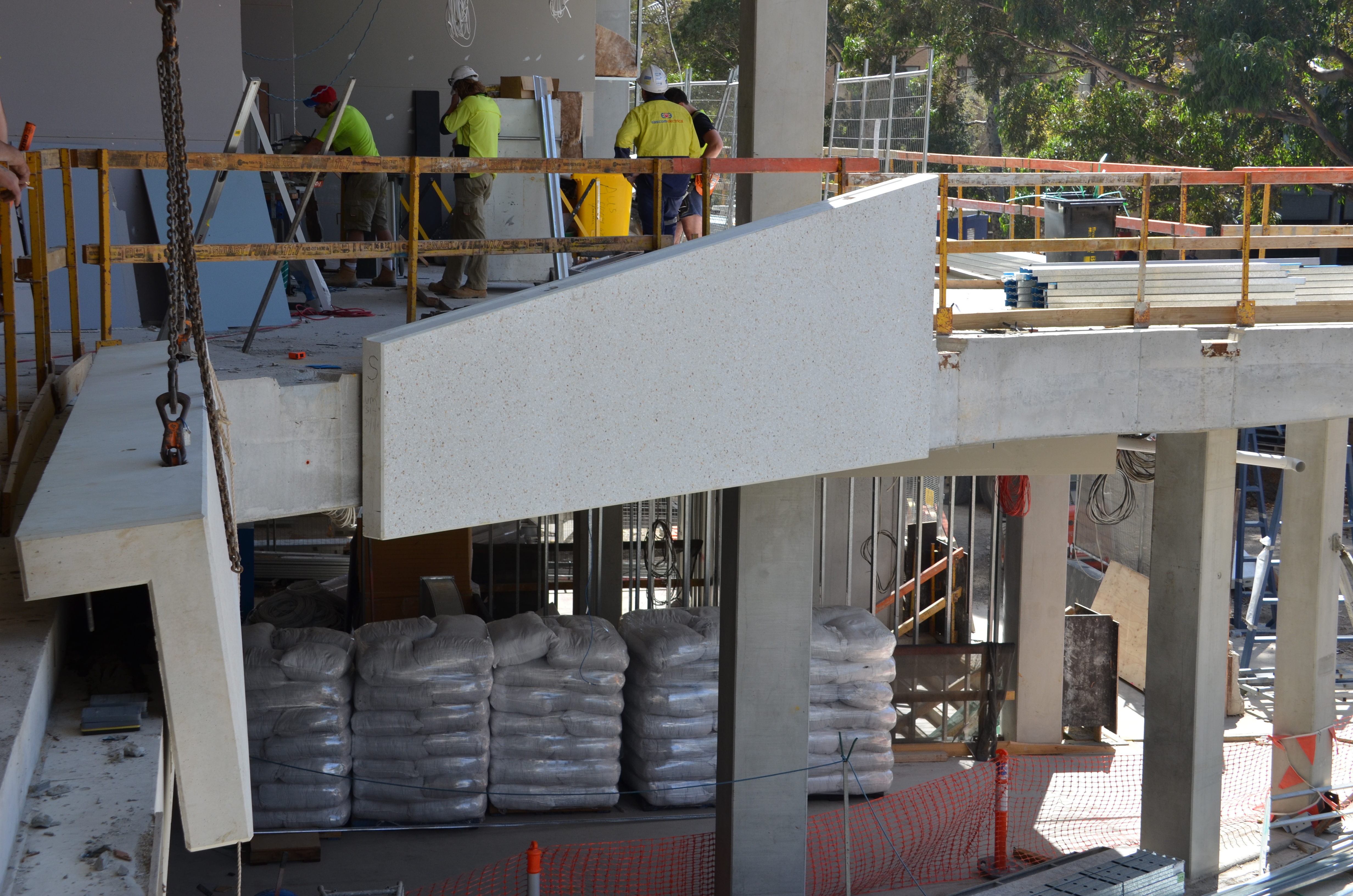 https://archive.abp.unimelb.edu.au/objects/images/Construction/Images/Facades/Precast concrete/Levels 1-5/DSC_6304.JPG https://archive.abp.unimelb.edu.au/objects/images/Construction/Images/Facades/Precast concrete/Levels 1-5/DSC_6304.JPG