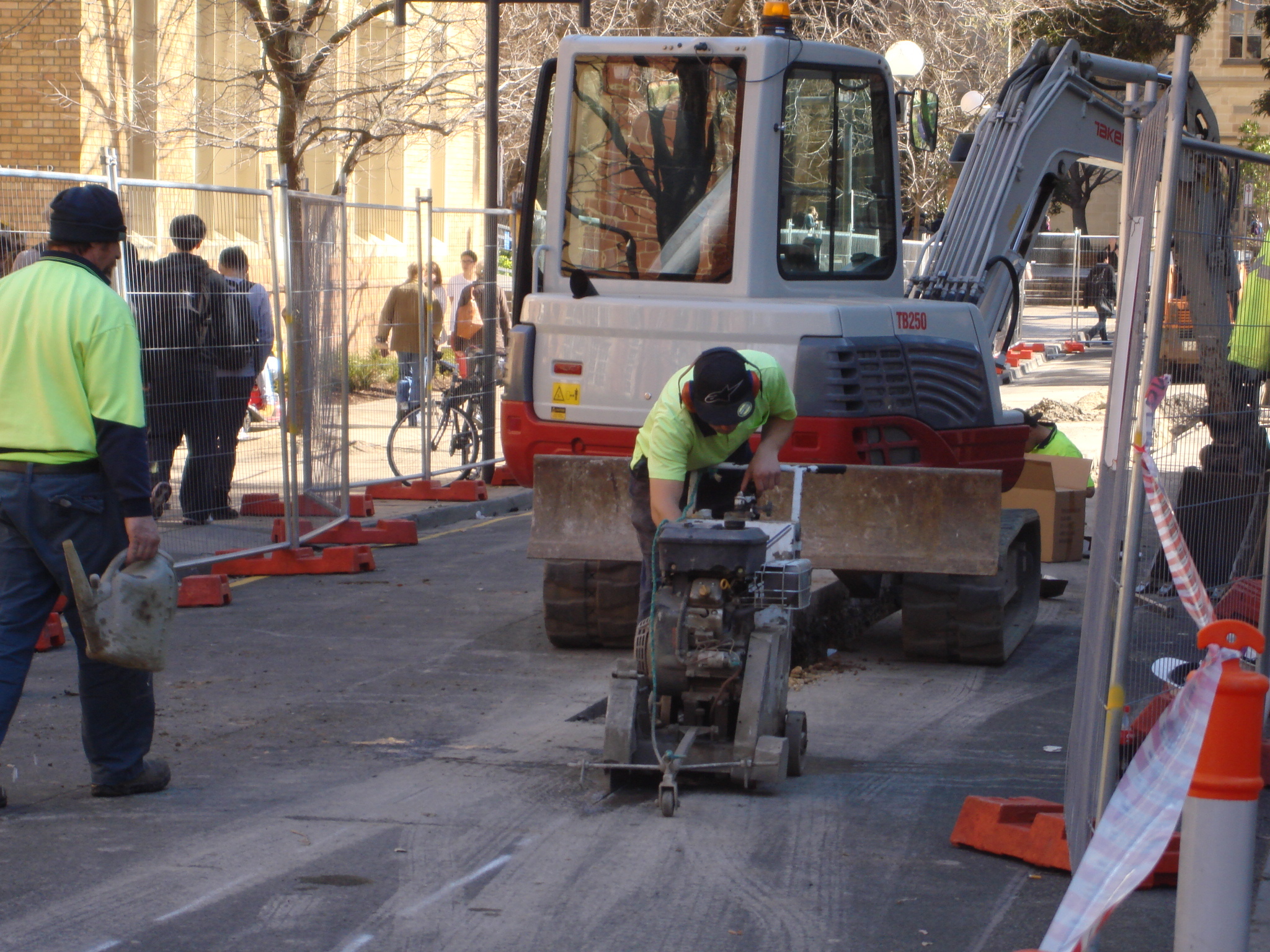 https://archive.abp.unimelb.edu.au/objects/images/Pre-construction/Enabling works/DSC06761.JPG https://archive.abp.unimelb.edu.au/objects/images/Pre-construction/Enabling works/DSC06761.JPG
