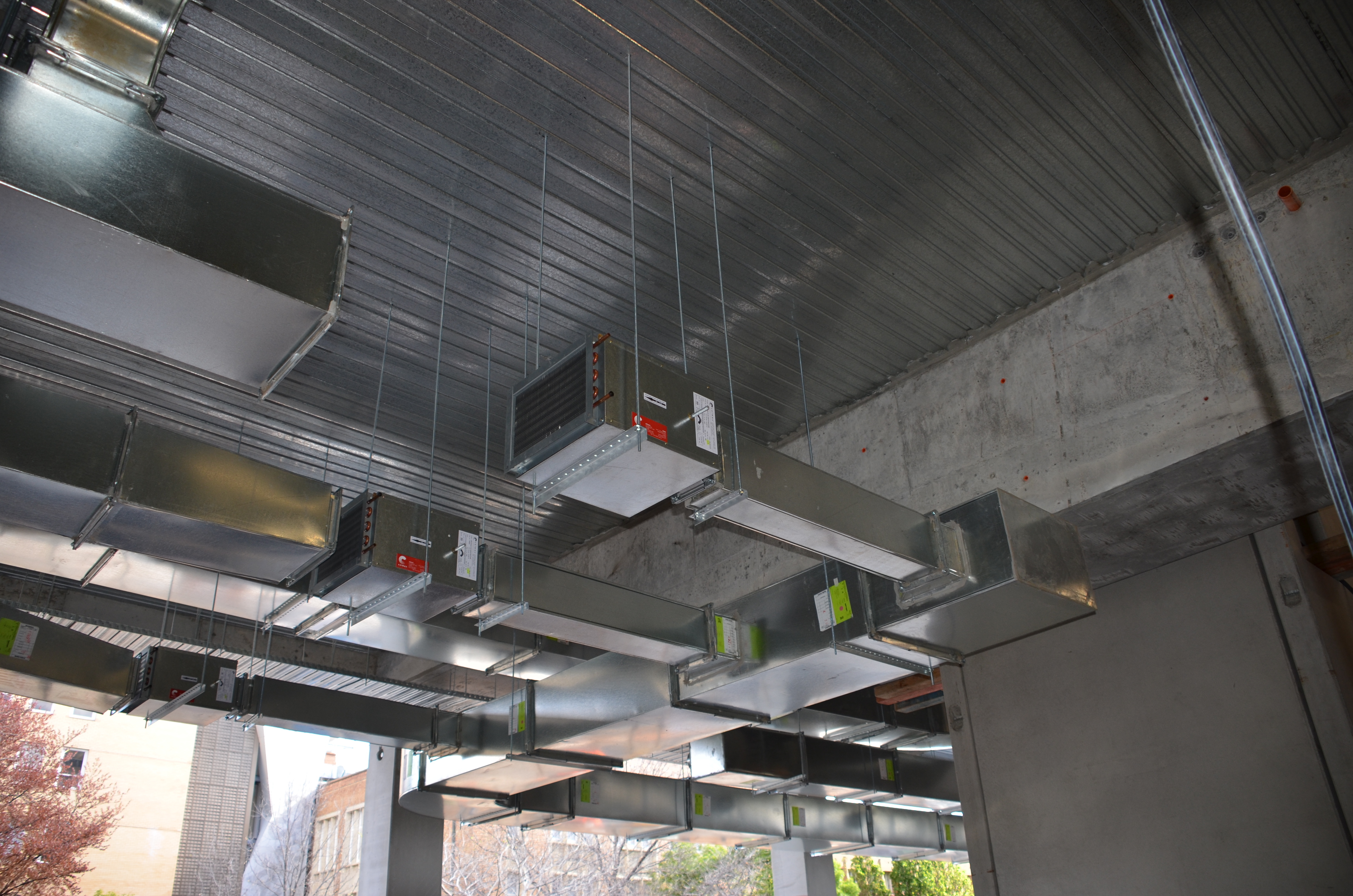 https://archive.abp.unimelb.edu.au/objects/images/Construction/Images/Services/Mechanical/Level 1-5/DSC_2771.JPG