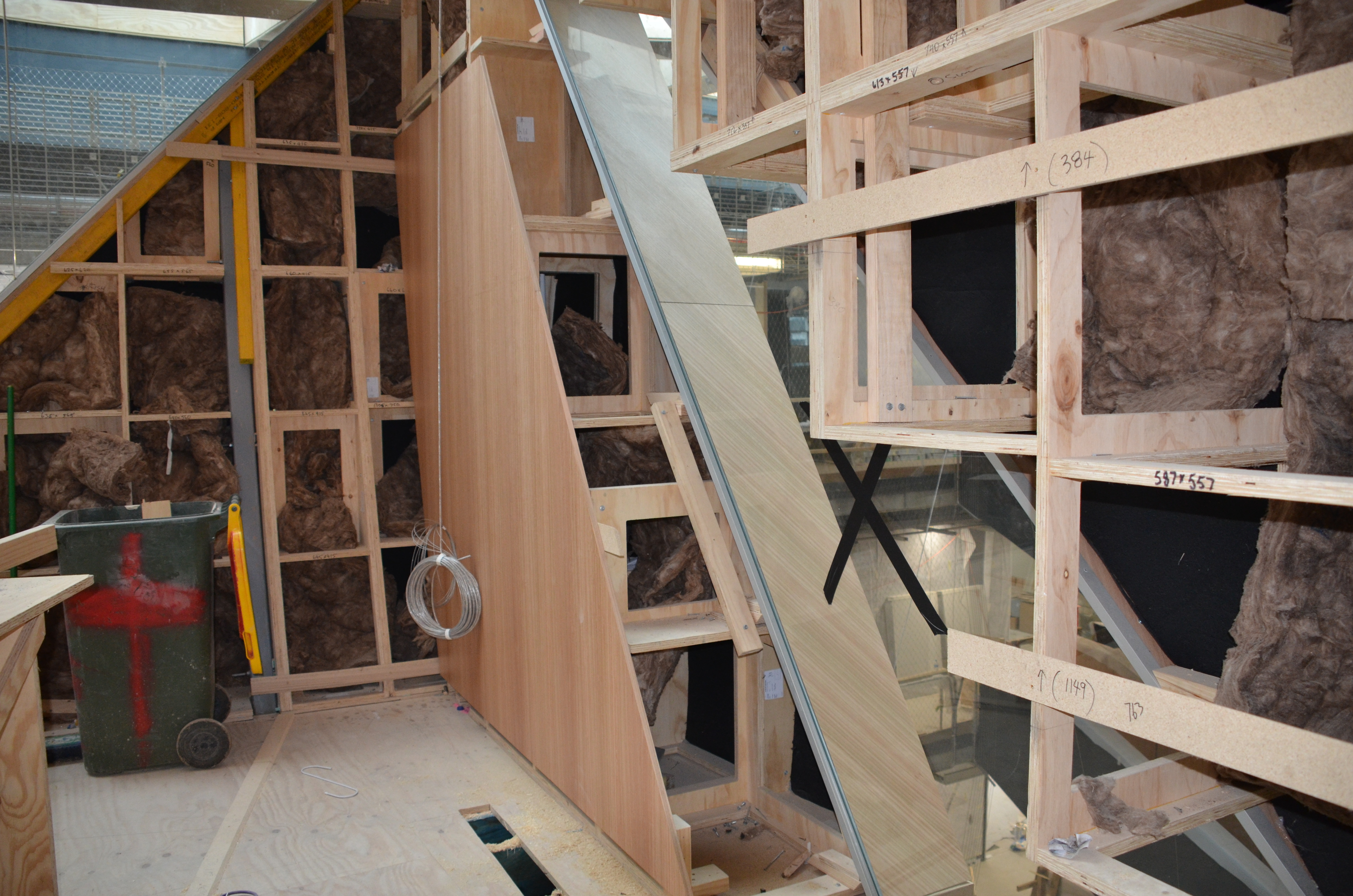 https://archive.abp.unimelb.edu.au/objects/images/Construction/Images/Hanging studio/Internal timber linings/DSC_8774.JPG https://archive.abp.unimelb.edu.au/objects/images/Construction/Images/Hanging studio/Internal timber linings/DSC_8774.JPG