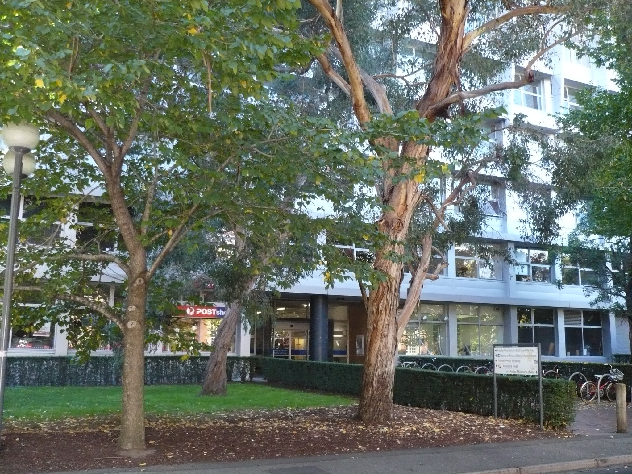 https://archive.abp.unimelb.edu.au/objects/images/Design/Detailed design/Renders/Facades/P1000489.JPG https://archive.abp.unimelb.edu.au/objects/images/Design/Detailed design/Renders/Facades/P1000489.JPG