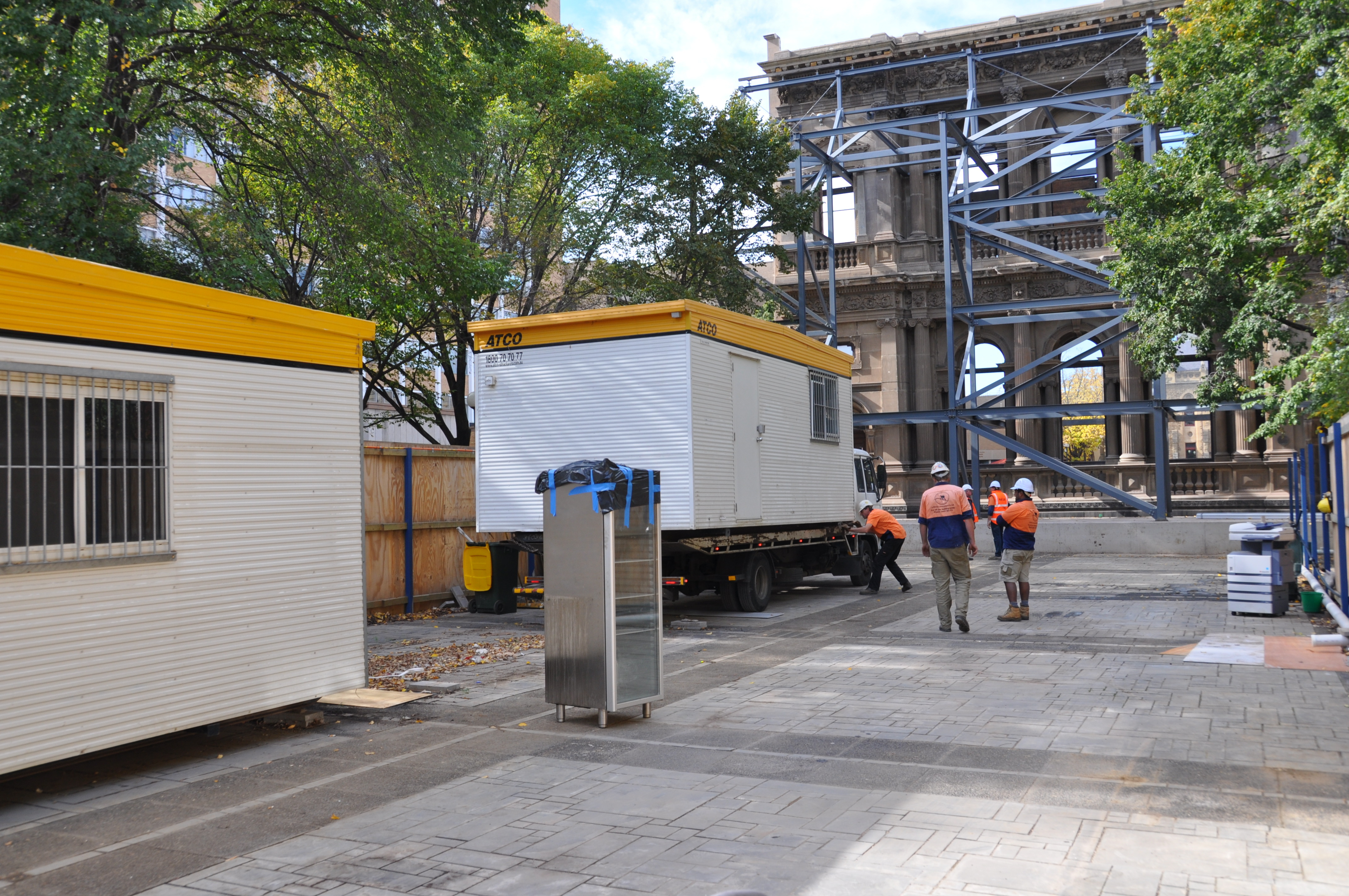 https://archive.abp.unimelb.edu.au/objects/images/Construction/Images/Site facilities/Additional site sheds & fences/DSC_0093.JPG